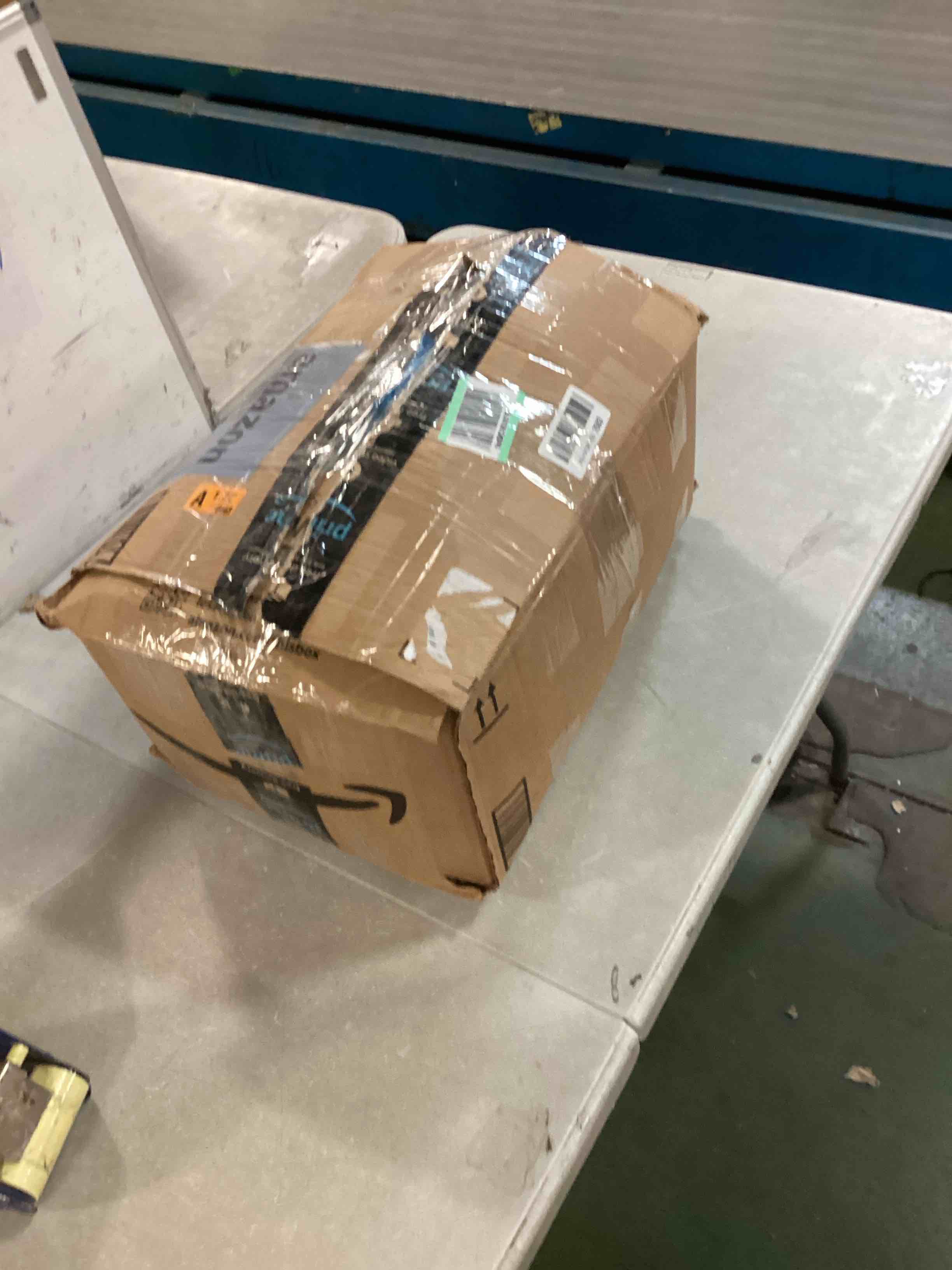 https://s3.amazonaws.com/lotting-images-prod/bidfta/BRN0427981_1728996808396.jpeg