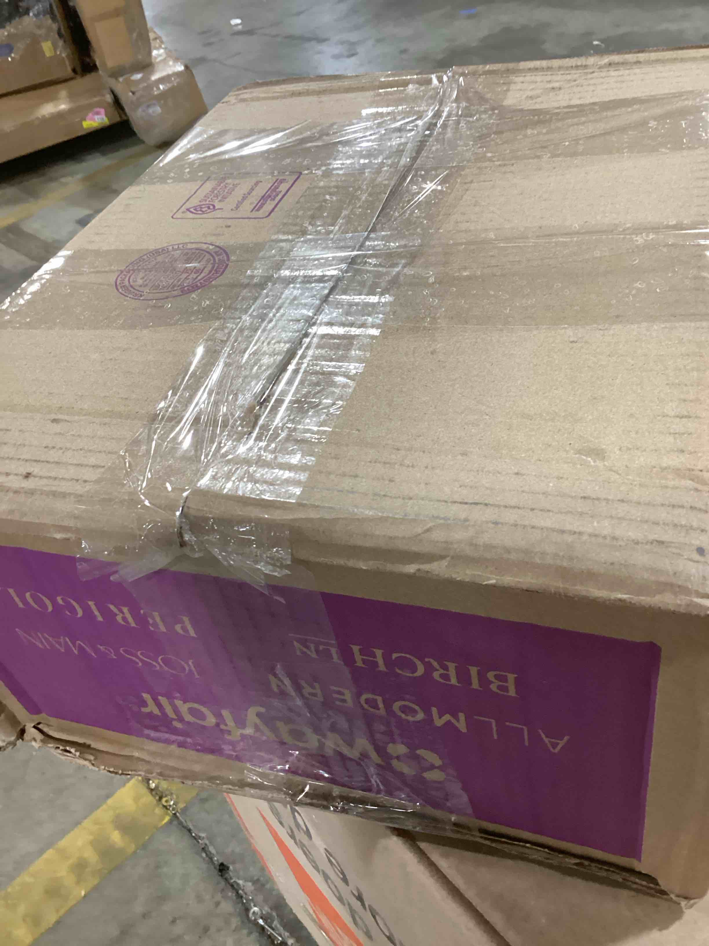 https://s3.amazonaws.com/lotting-images-prod/bidfta/BRN0442156_1733836817958.jpeg
