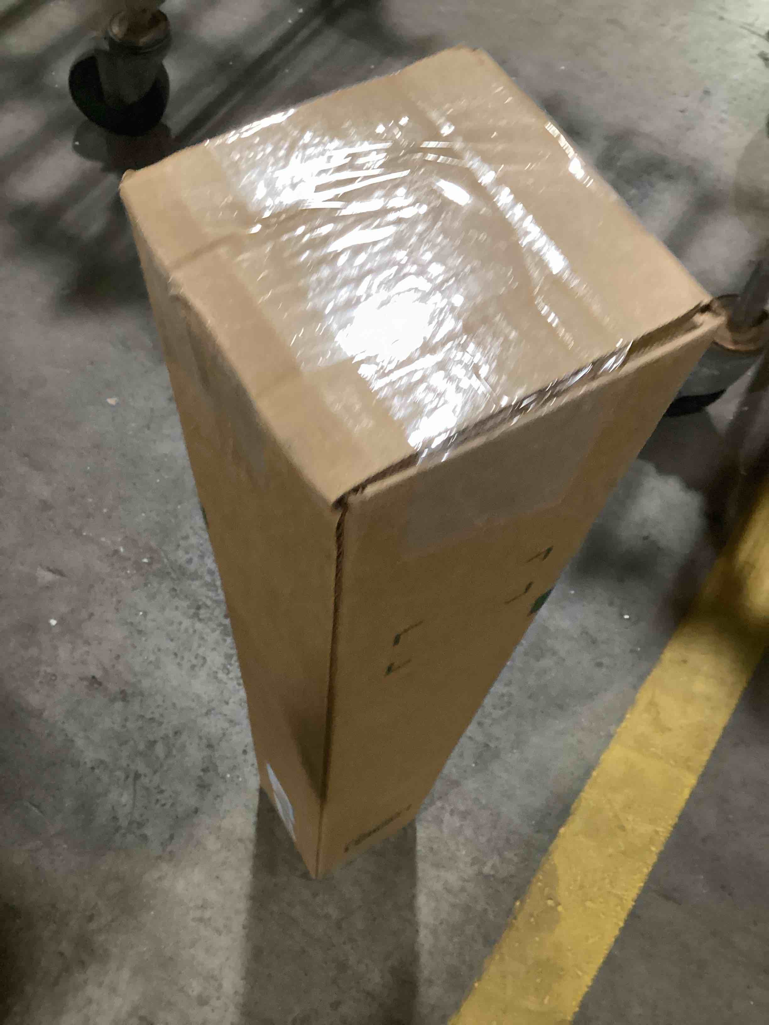 https://s3.amazonaws.com/lotting-images-prod/bidfta/BRN0442702_1733148624653.jpeg