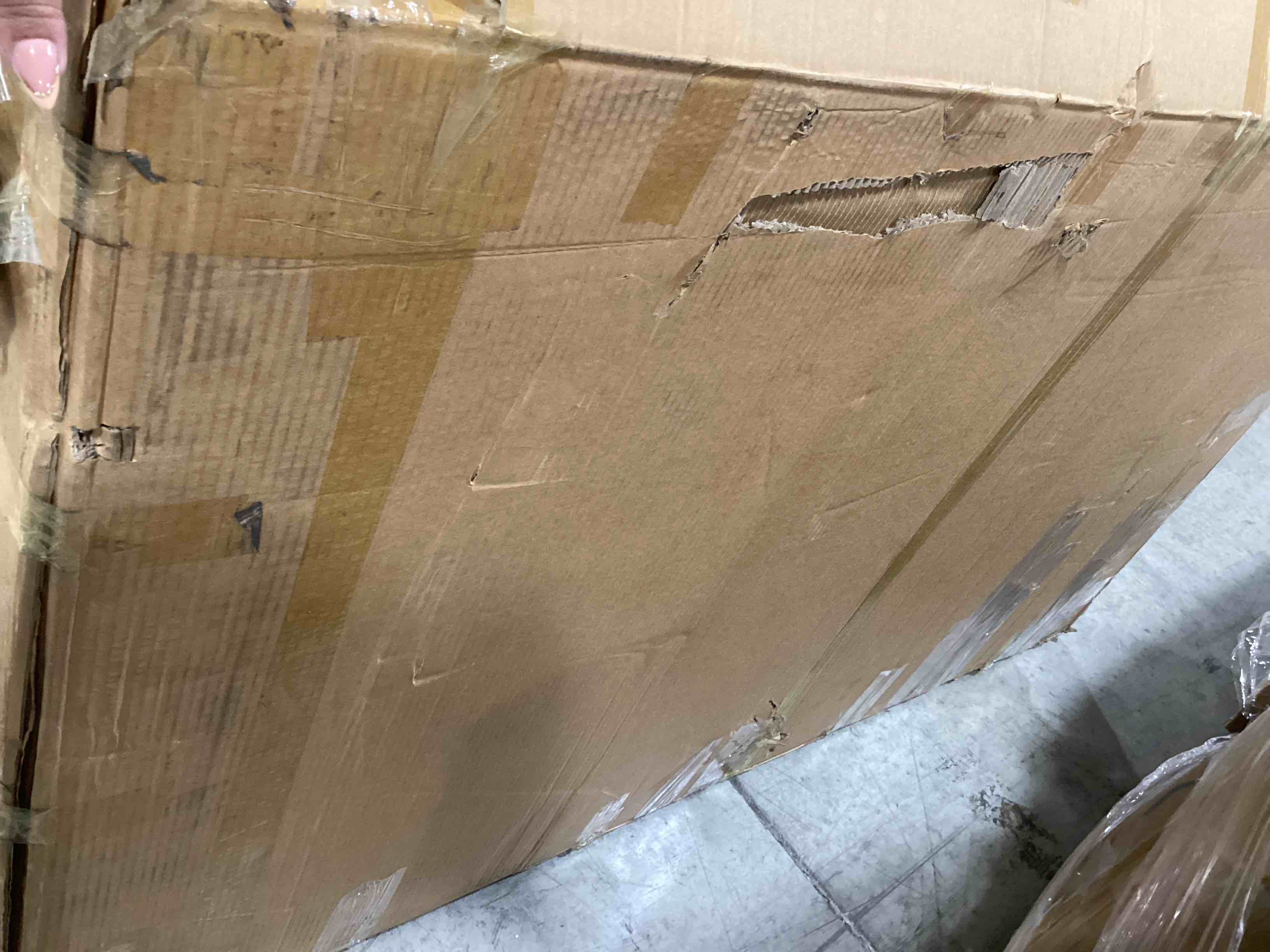 https://s3.amazonaws.com/lotting-images-prod/bidfta/BRN0442812_1732730508237.jpeg