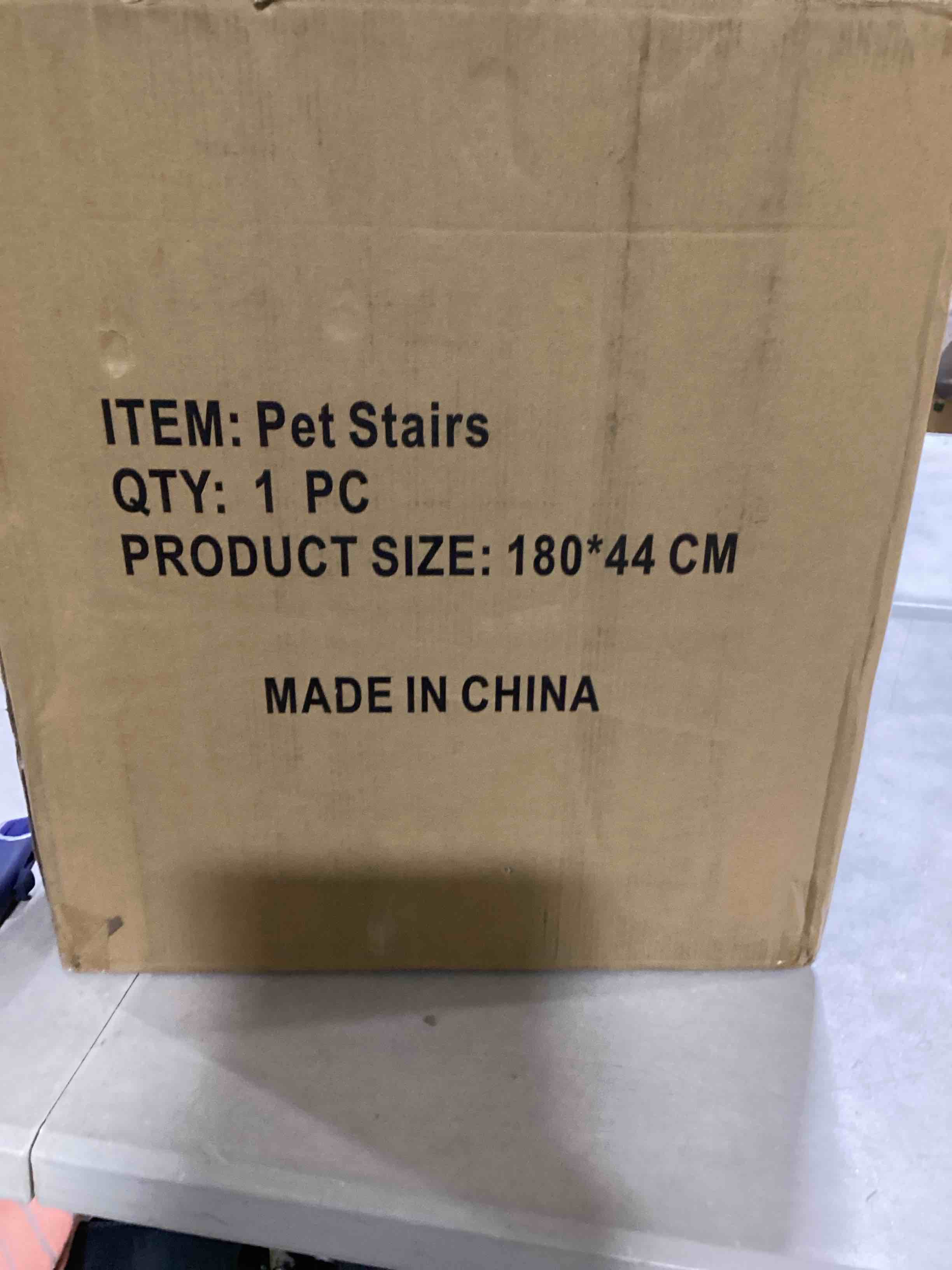 https://s3.amazonaws.com/lotting-images-prod/bidfta/BRN0443518_1731679937657.jpeg