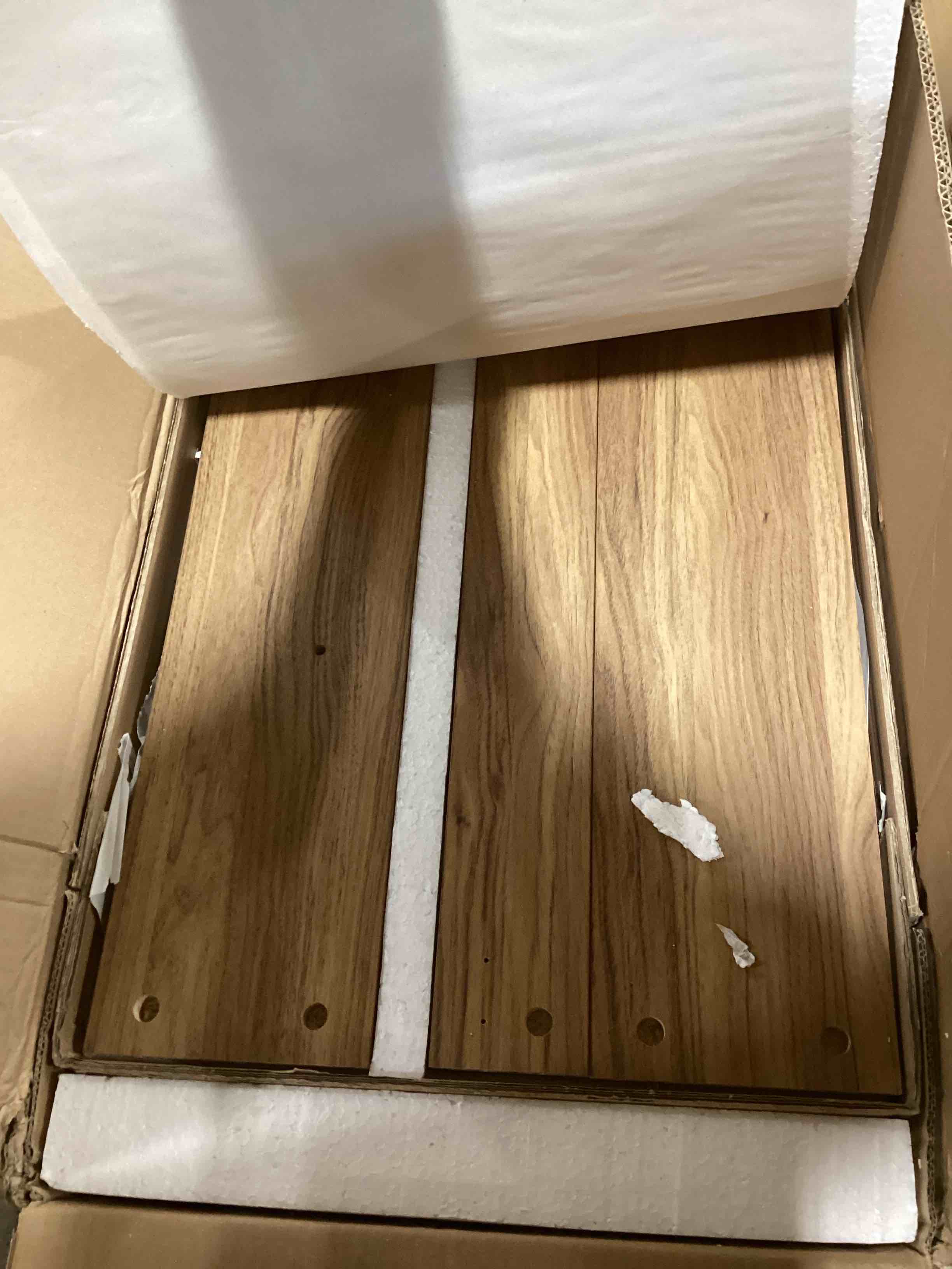 https://s3.amazonaws.com/lotting-images-prod/bidfta/BRN0447370_1737389131426.jpeg