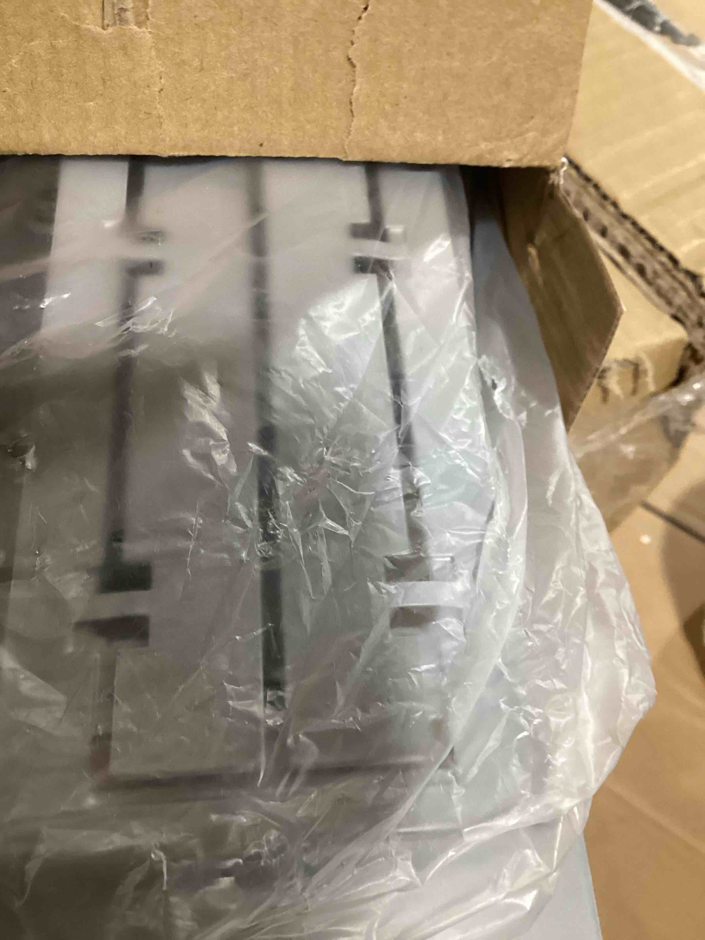 https://s3.amazonaws.com/lotting-images-prod/bidfta/BRN0448818_1737574523242.jpeg