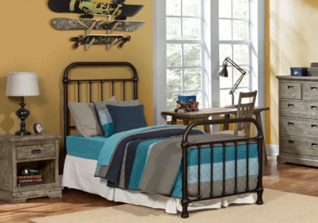 Nordland Metal Bed( incomplete)