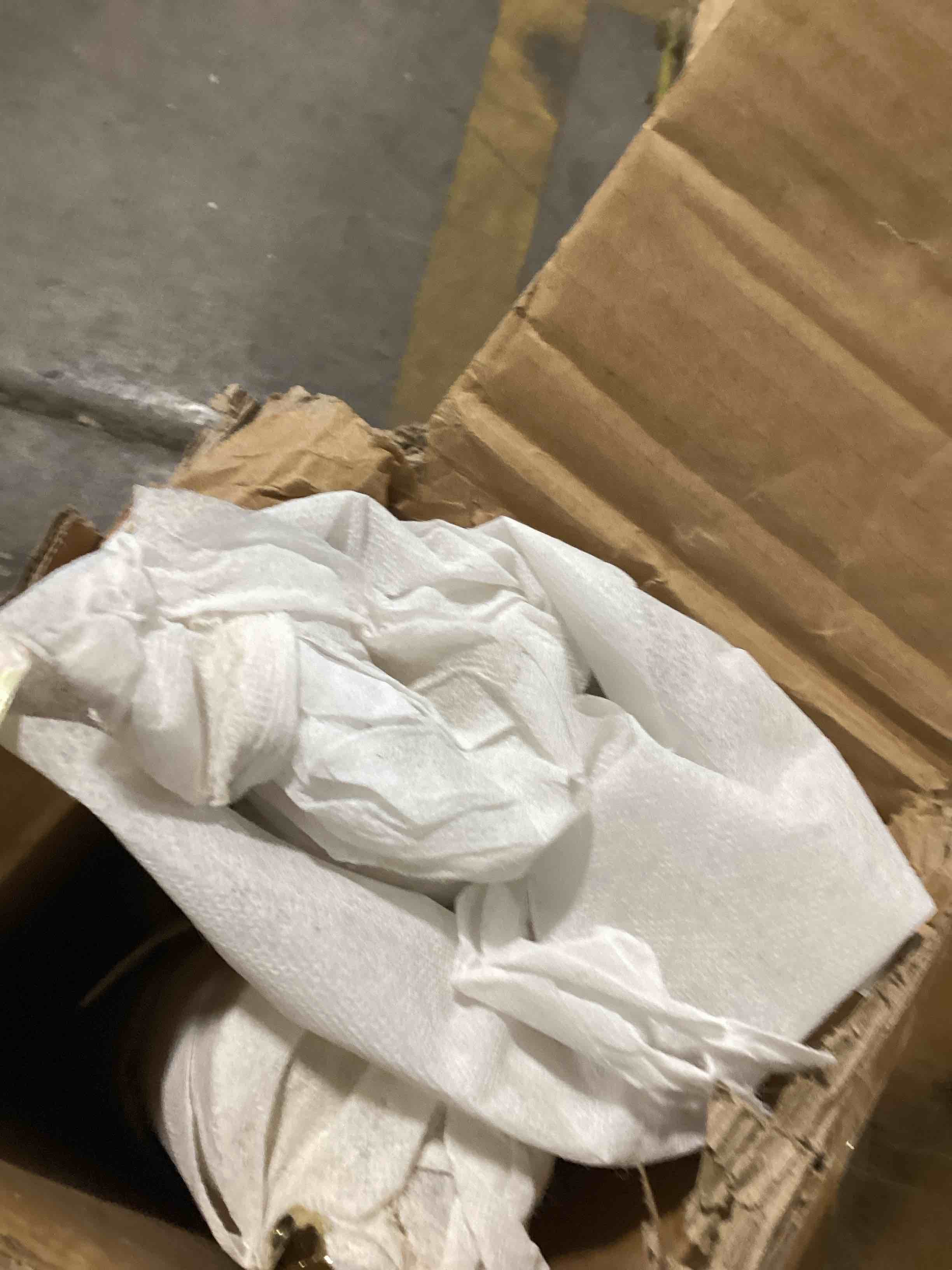 https://s3.amazonaws.com/lotting-images-prod/bidfta/BRN0449412_1736446932482.jpeg