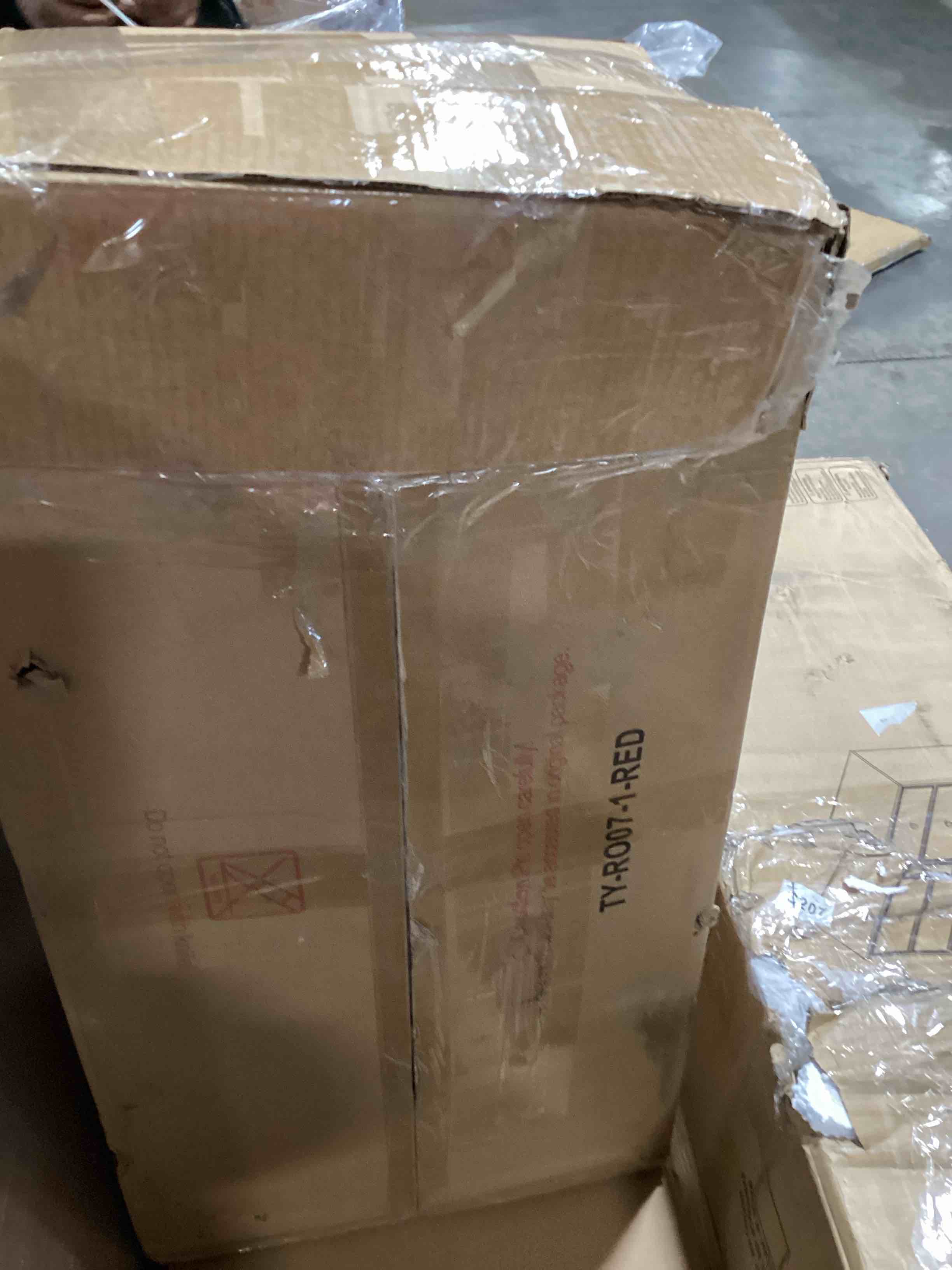 https://s3.amazonaws.com/lotting-images-prod/bidfta/BRN0449466_1736370844941.jpeg