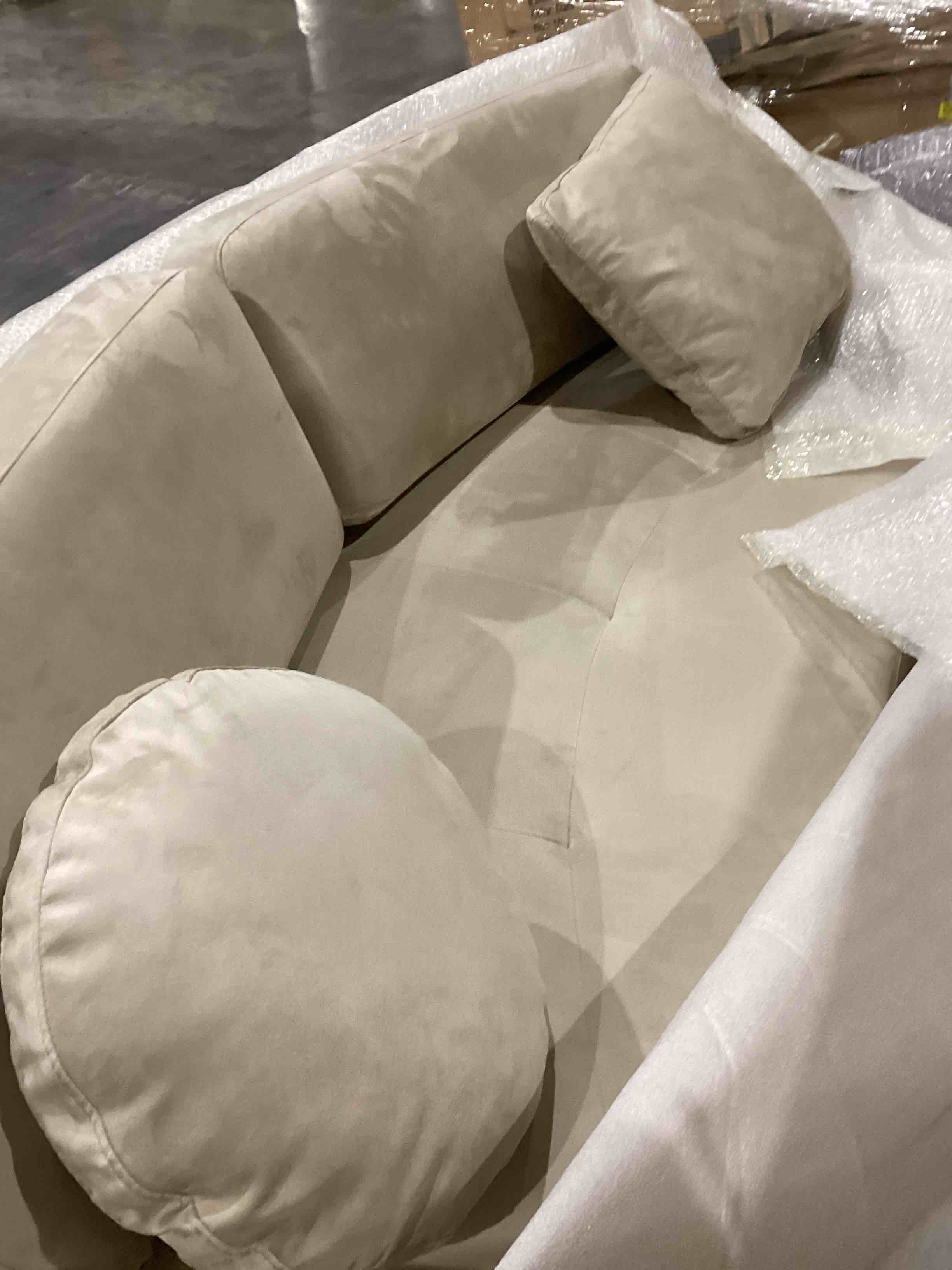 BEAUTIFUL CREAM WHEAT COLORED CURVED COUCH!!! Faux suede very lovely