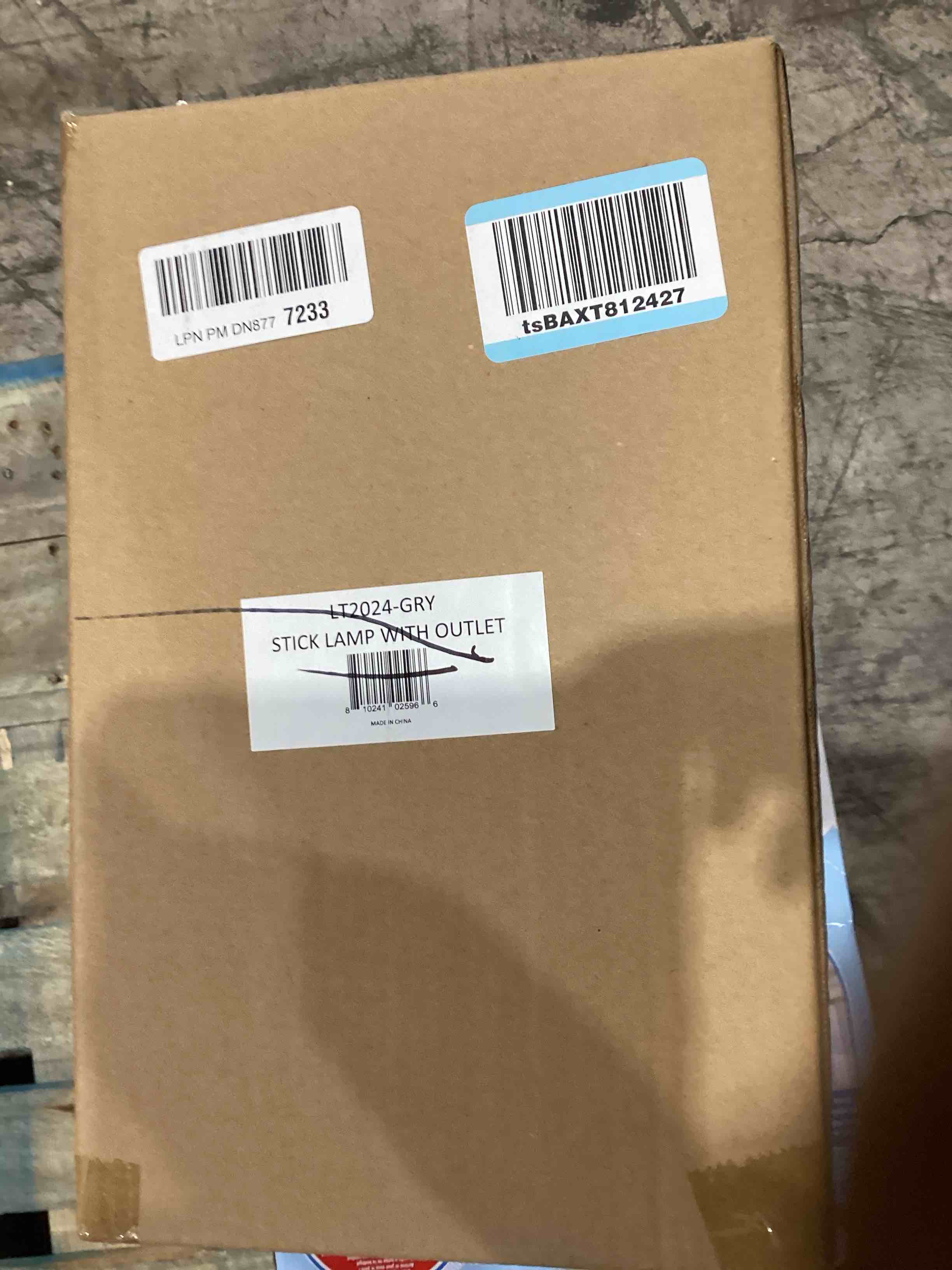 Simple Designs LT2024-GRY Brushed Steel Stick Table Desk Lamp with Charging Outlet and Drum Fabric Shade, Gray