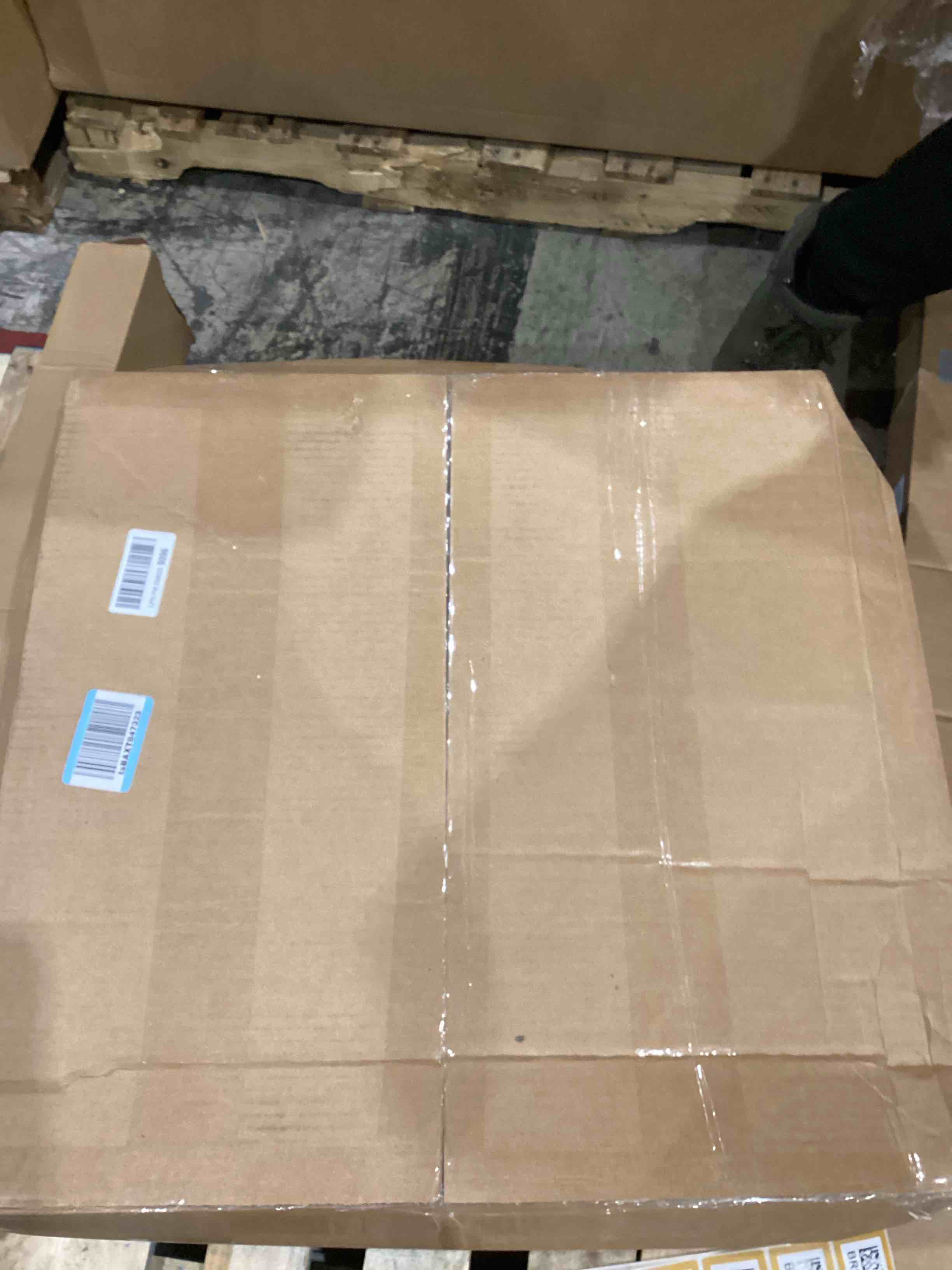 https://s3.amazonaws.com/lotting-images-prod/bidfta/BRN0486556_1737490515107.jpeg