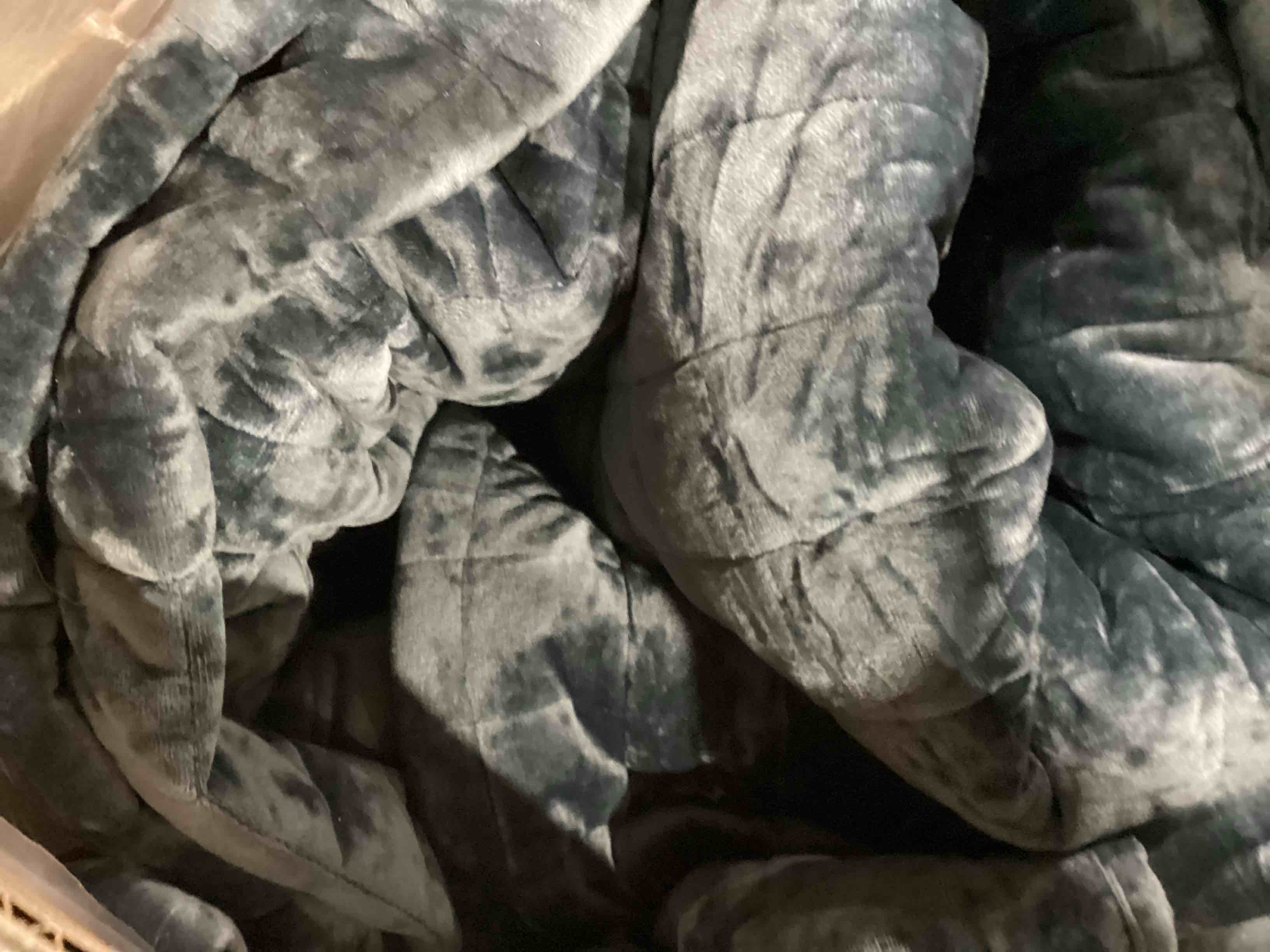 blanket and pillow case