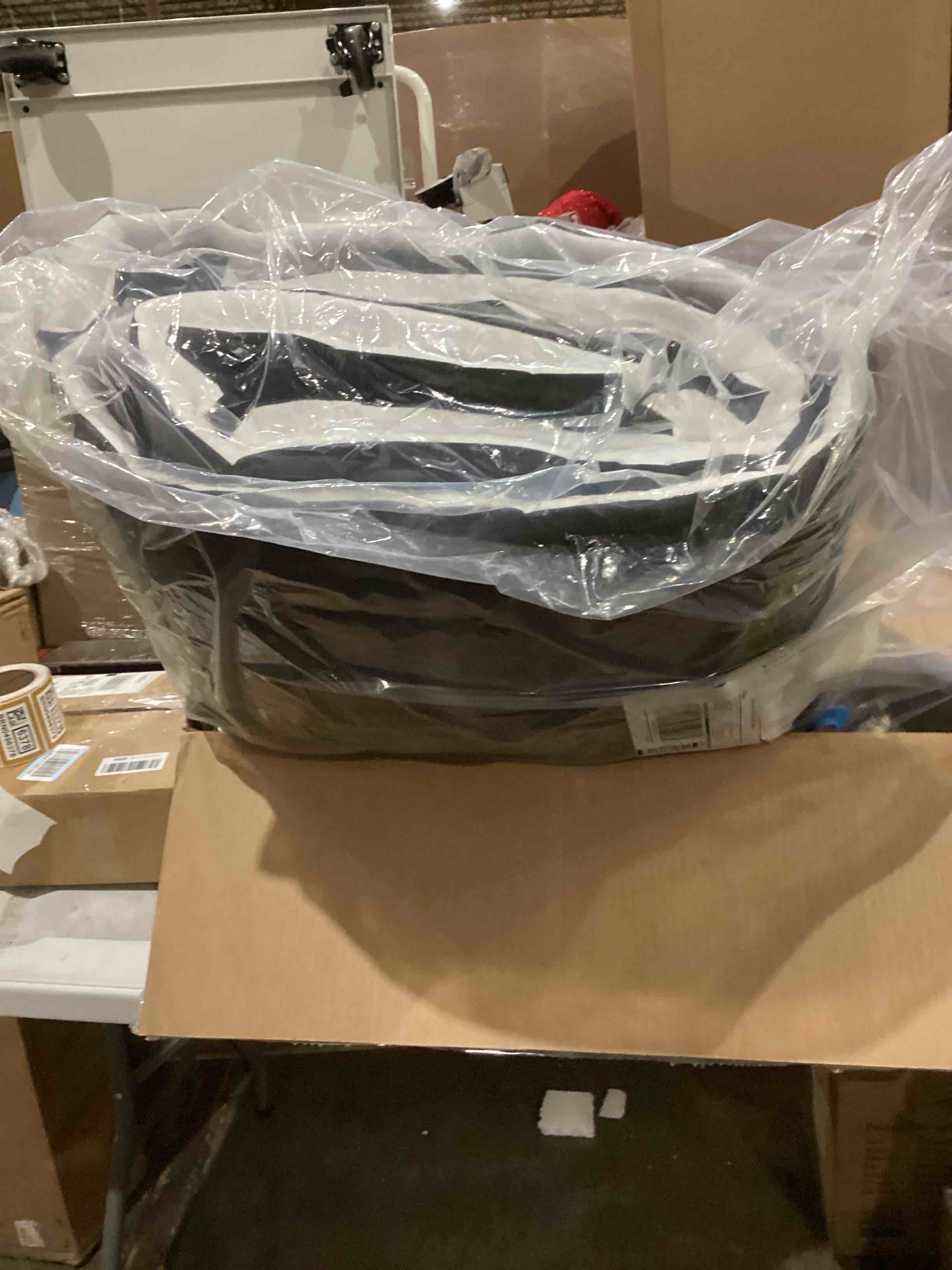 https://s3.amazonaws.com/lotting-images-prod/bidfta/BRN0496383_1738850373948.jpeg