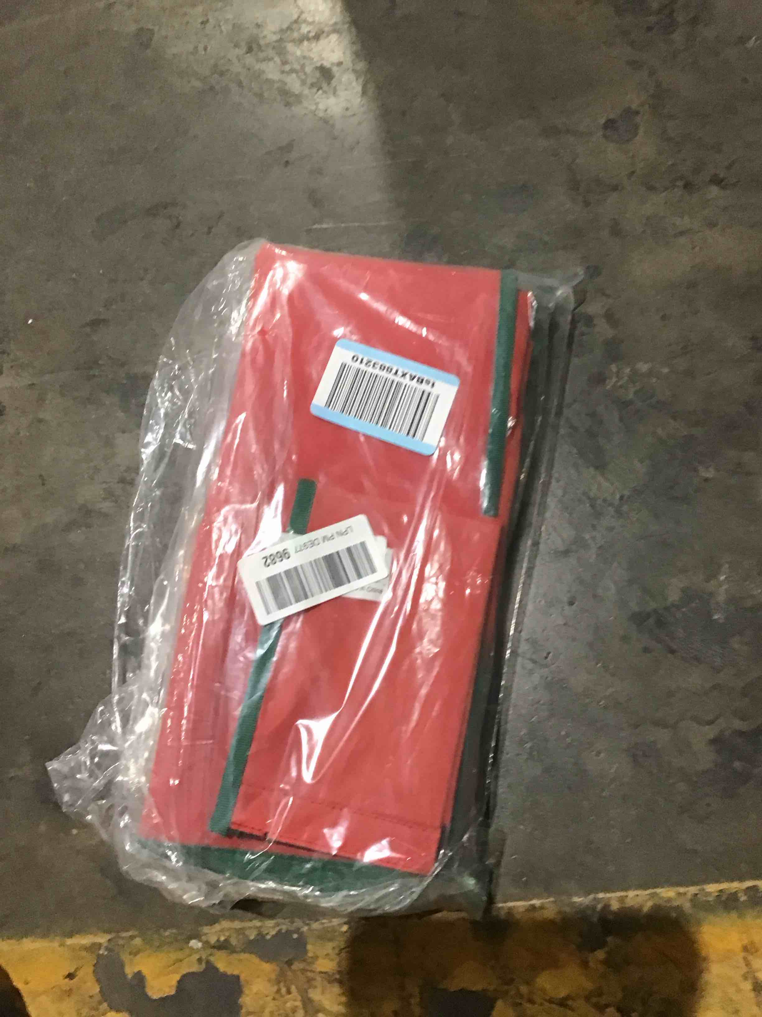 https://s3.amazonaws.com/lotting-images-prod/bidfta/BRN0497589_1738091796371.jpeg