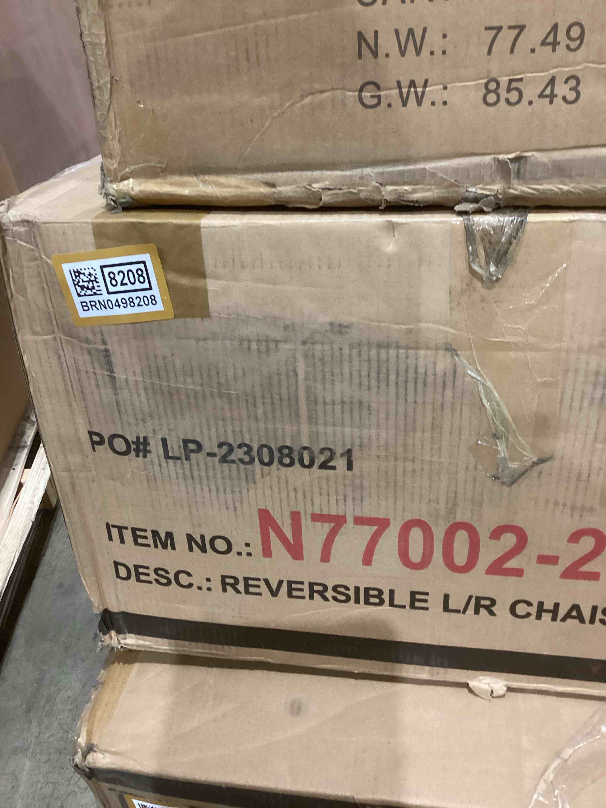 (incomplete )reversible chaise storage