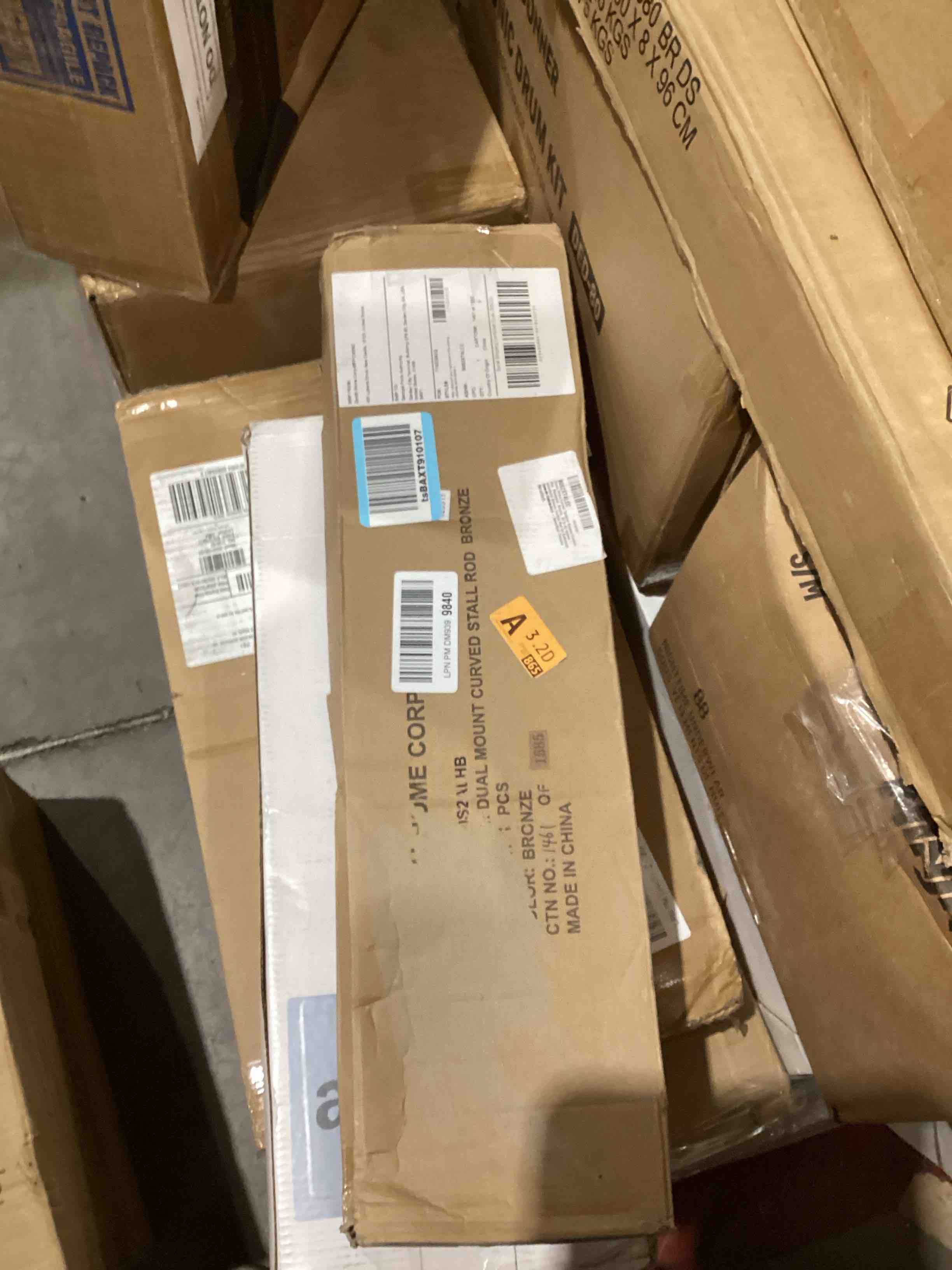 https://s3.amazonaws.com/lotting-images-prod/bidfta/BRN0498808_1740425546201.jpeg