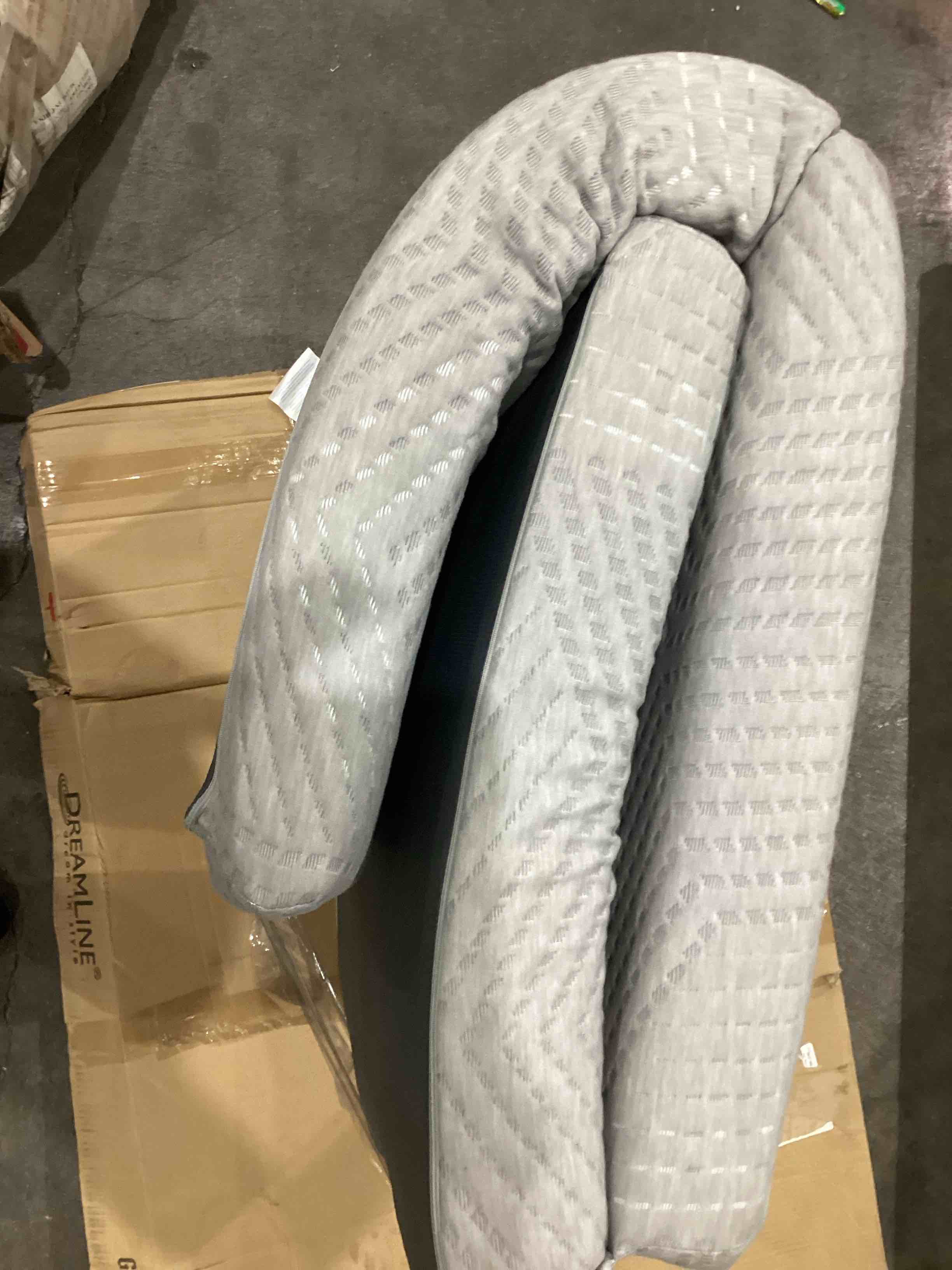 https://s3.amazonaws.com/lotting-images-prod/bidfta/BRN0502018_1735587333421.jpeg