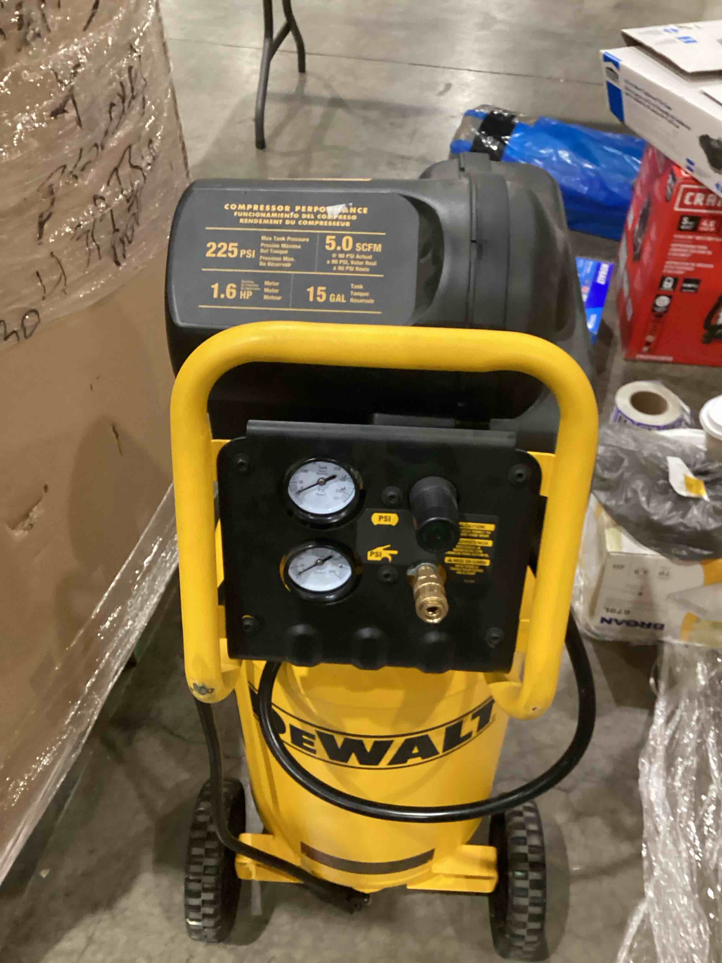dewalt air compressor performance 225 psi 