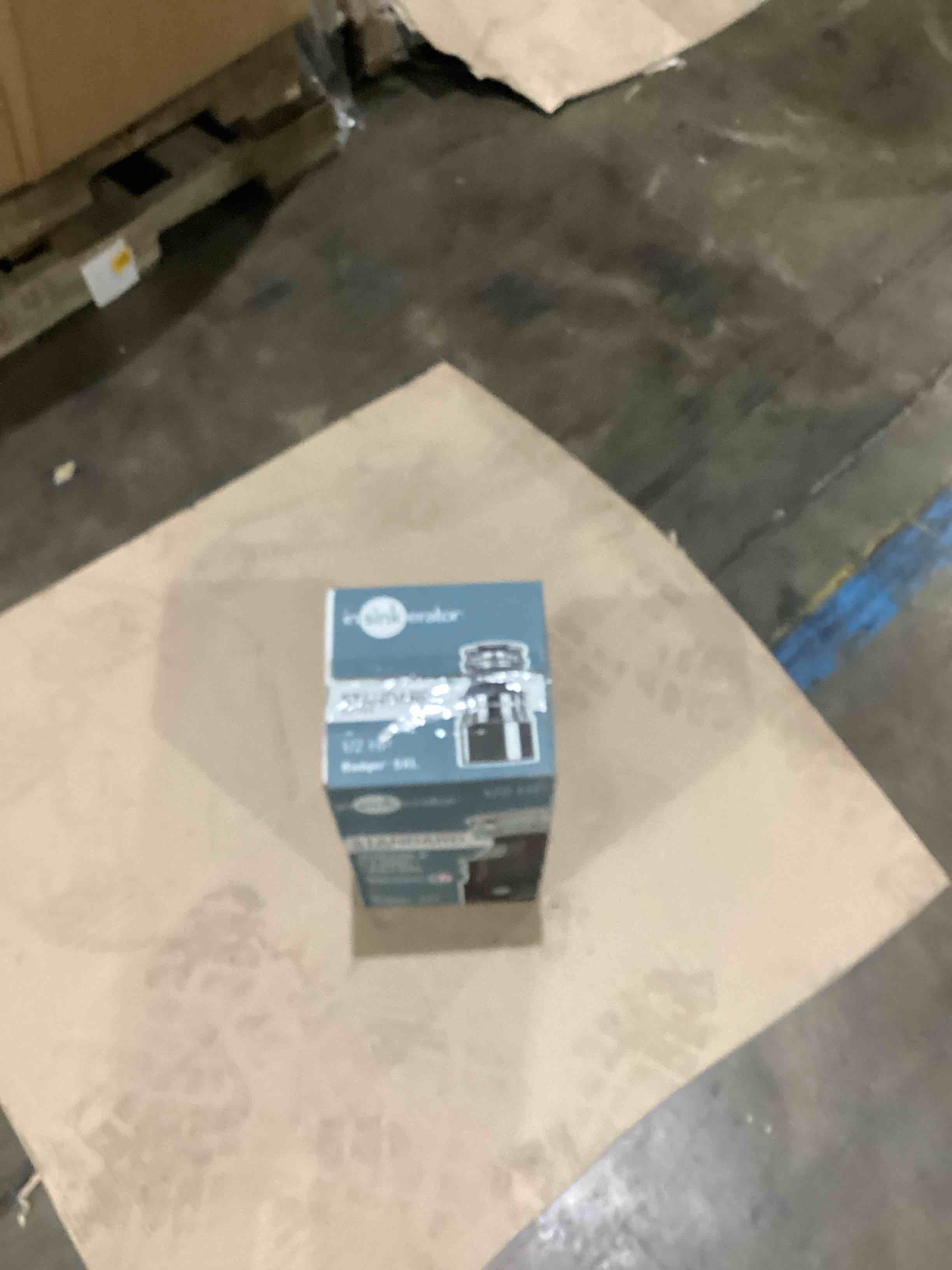 InSinkErator Badger 5 Garbage Disposal with Power Cord, Standard Series 1/2 HP Continuous Feed Food Waste Disposer, Badger 5 W/C, No Size, Black/Gray