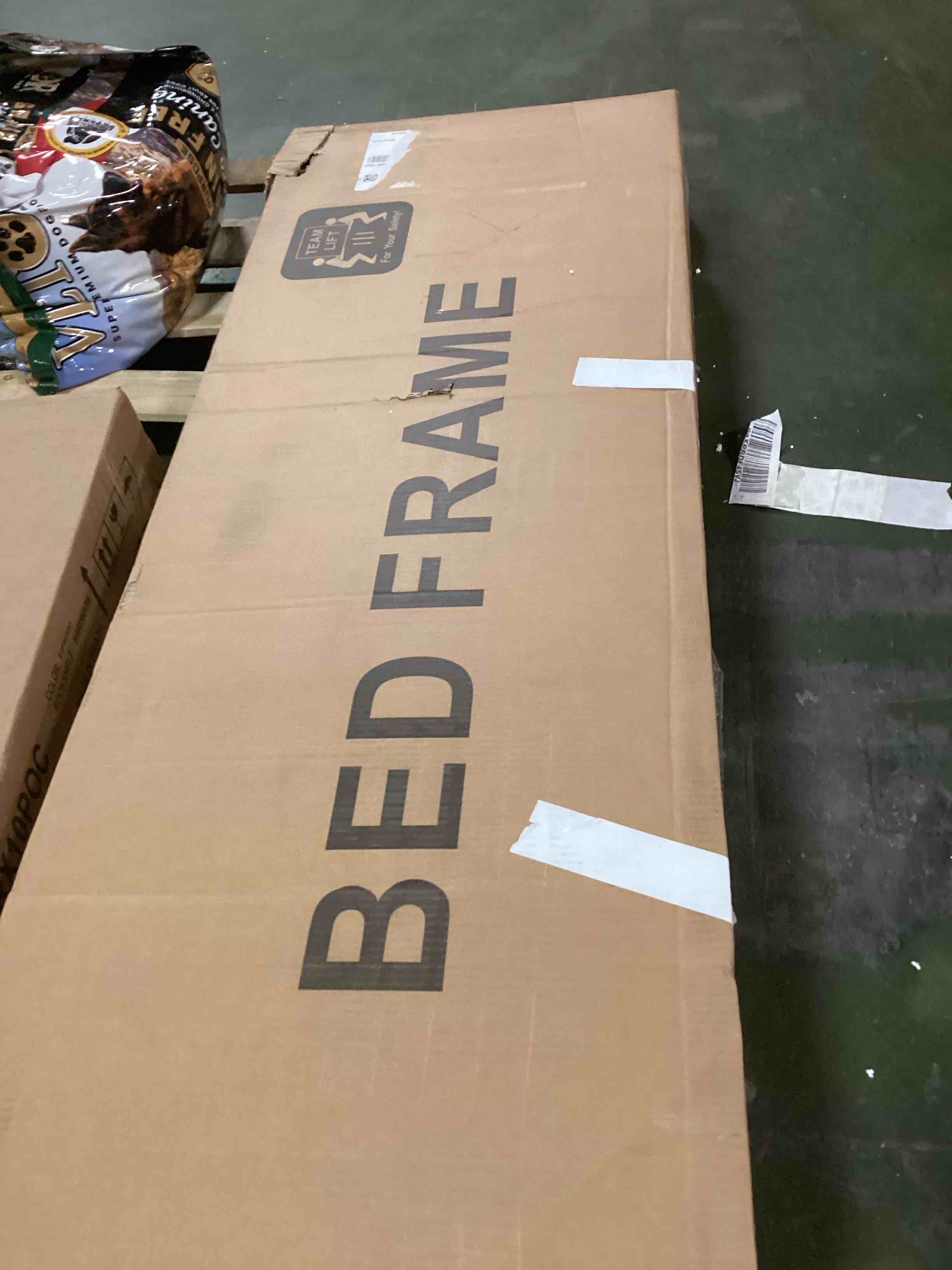 https://s3.amazonaws.com/lotting-images-prod/bidfta/BRN0508001_1733269031735.jpeg
