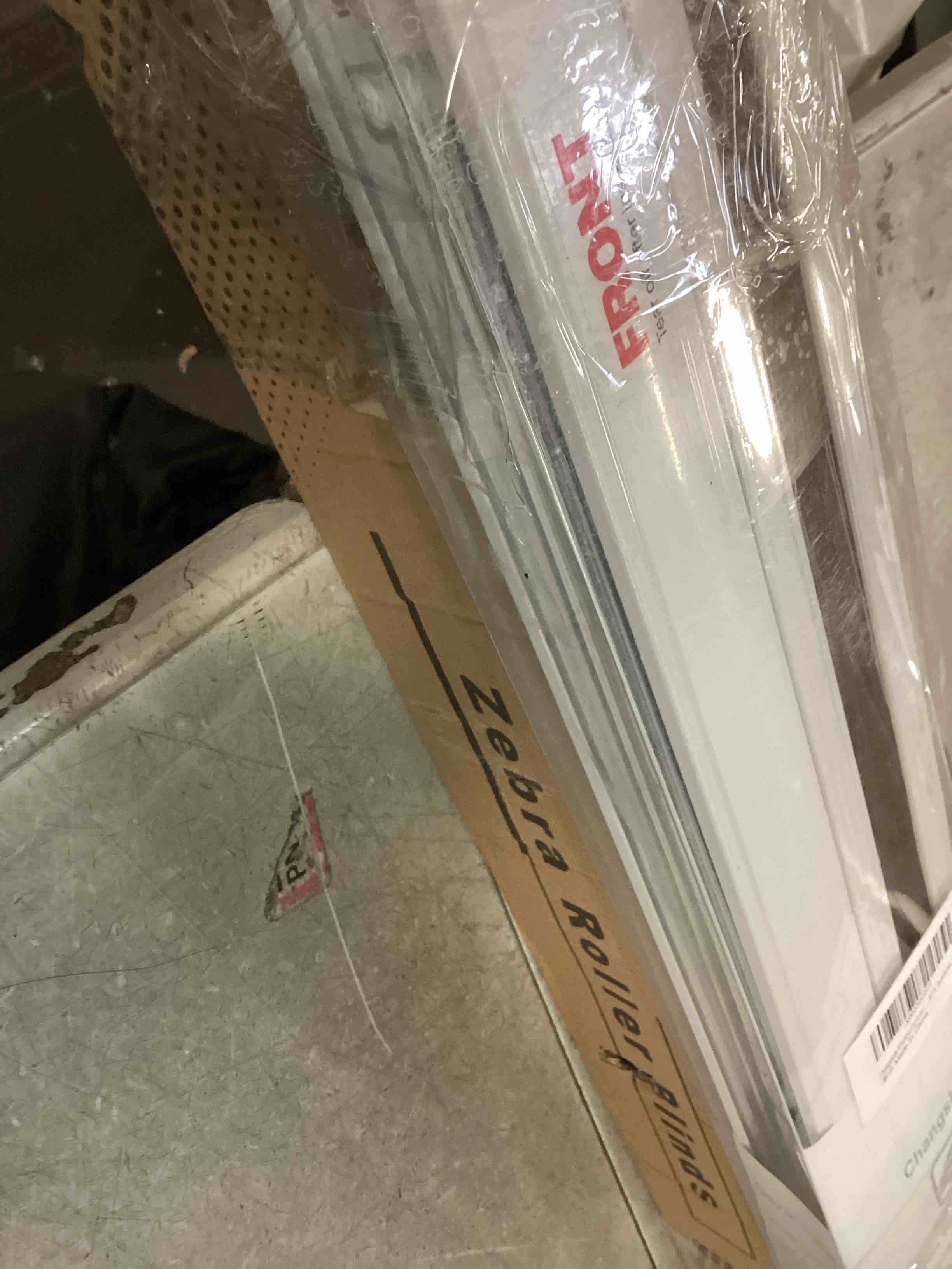 https://s3.amazonaws.com/lotting-images-prod/bidfta/BRN0510044_1736371026117.jpeg