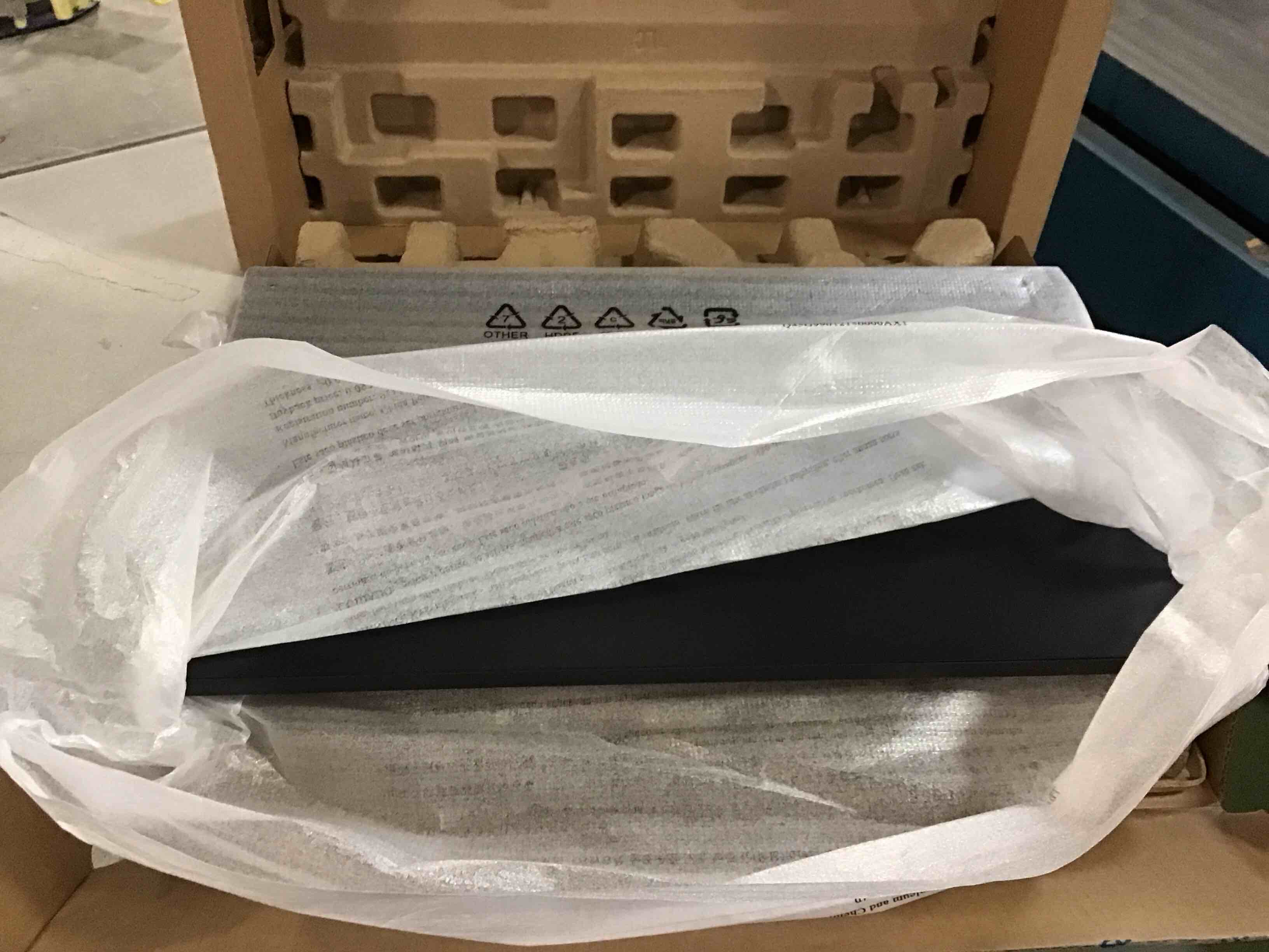 https://s3.amazonaws.com/lotting-images-prod/bidfta/BRN0511847_1732082414220.jpeg