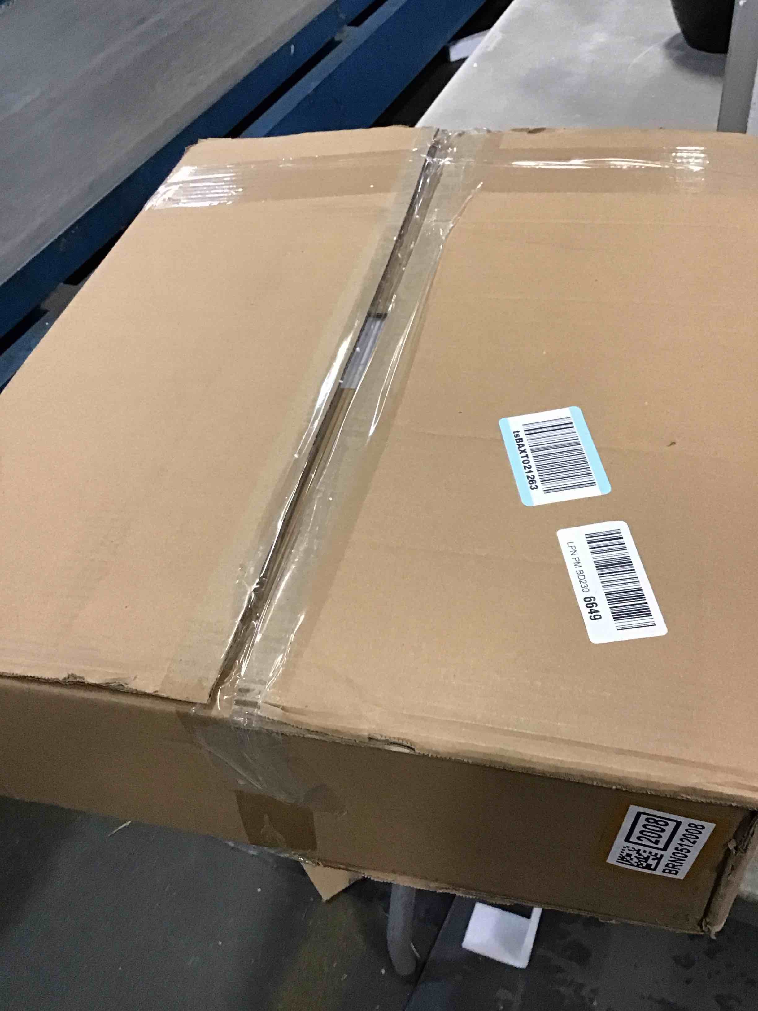 https://s3.amazonaws.com/lotting-images-prod/bidfta/BRN0512008_1733251828535.jpeg