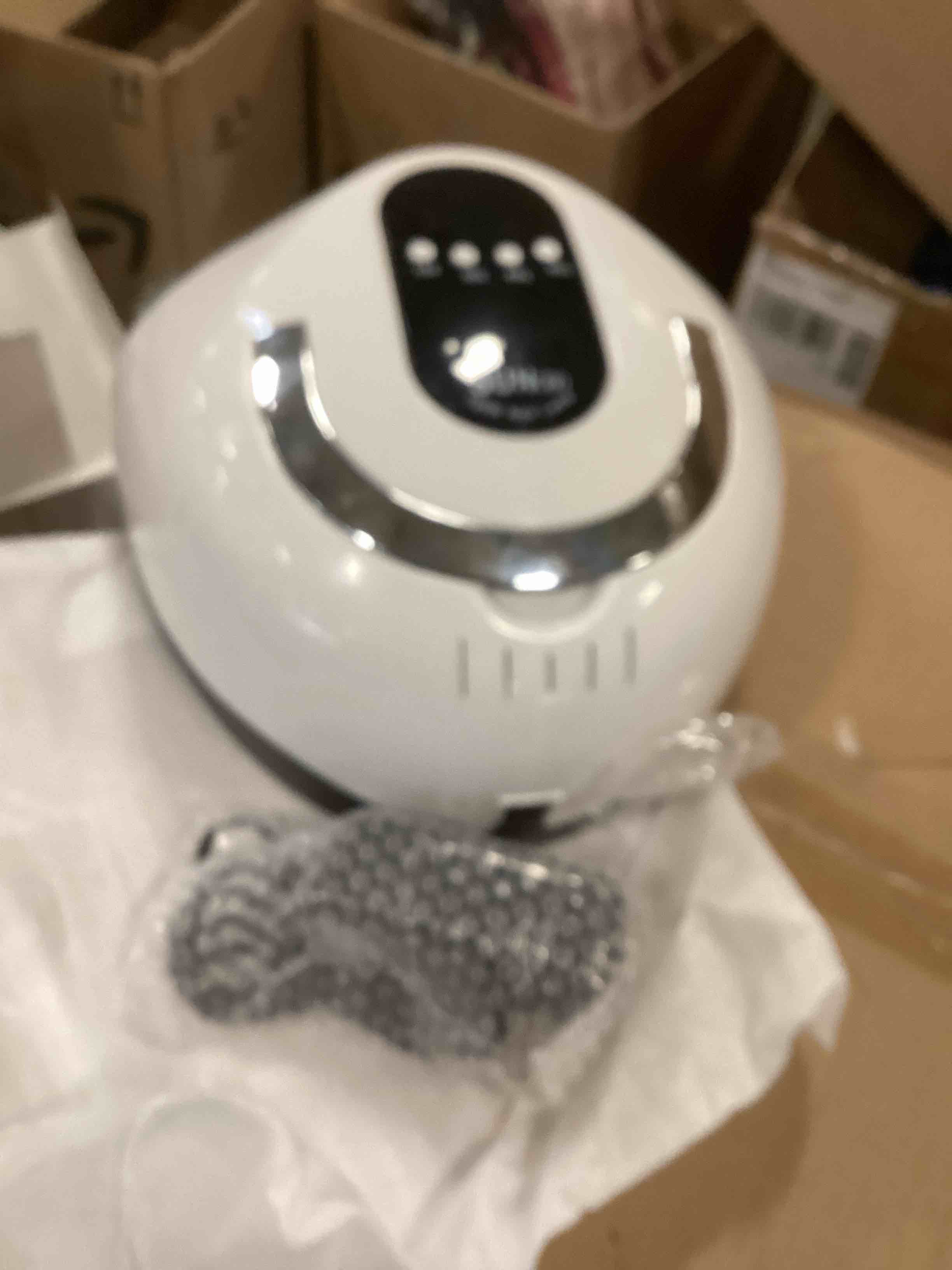 https://s3.amazonaws.com/lotting-images-prod/bidfta/BRN0514030_1733250634941.jpeg