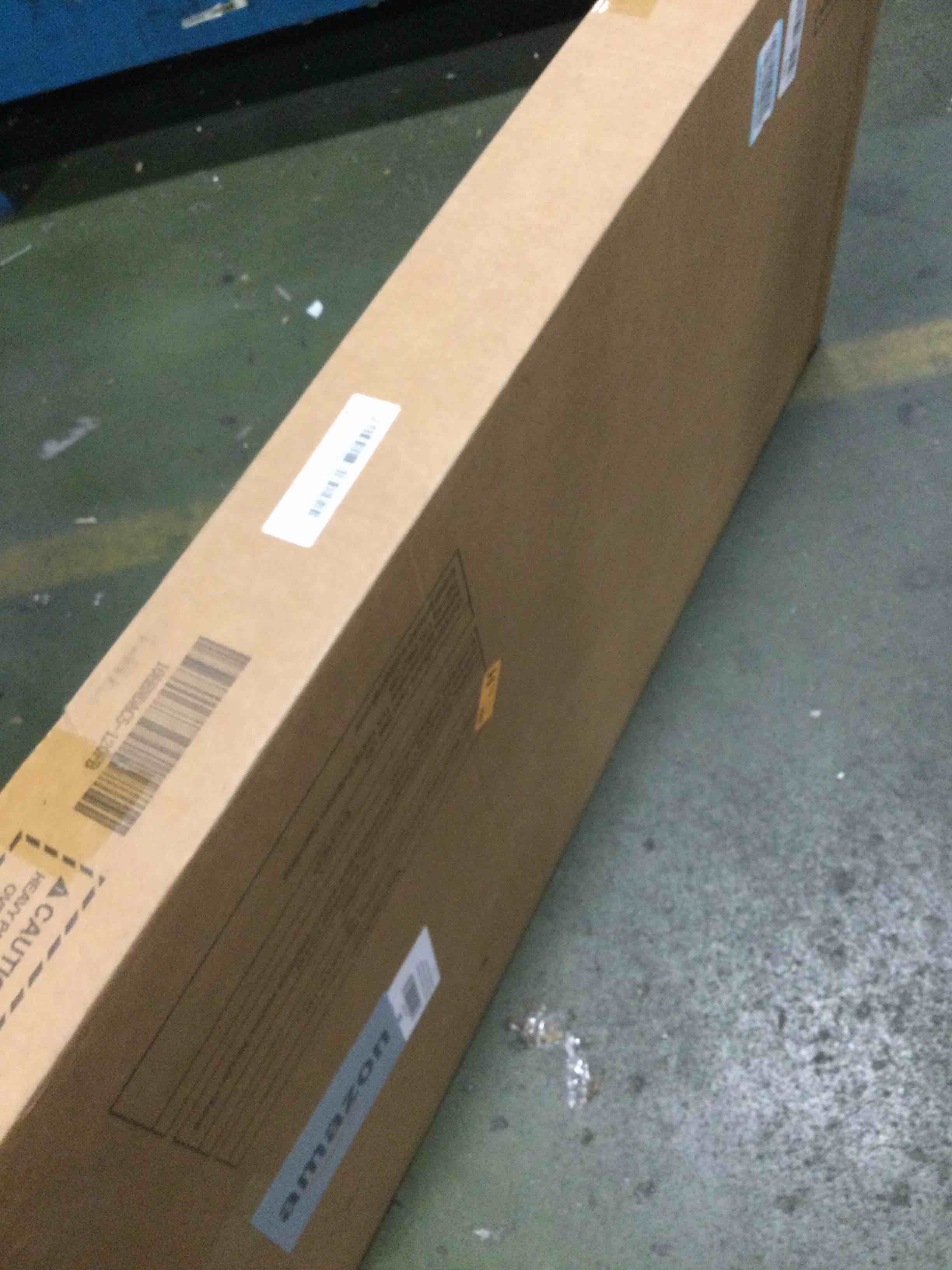 https://s3.amazonaws.com/lotting-images-prod/bidfta/BRN0515374_1731995223375.jpeg
