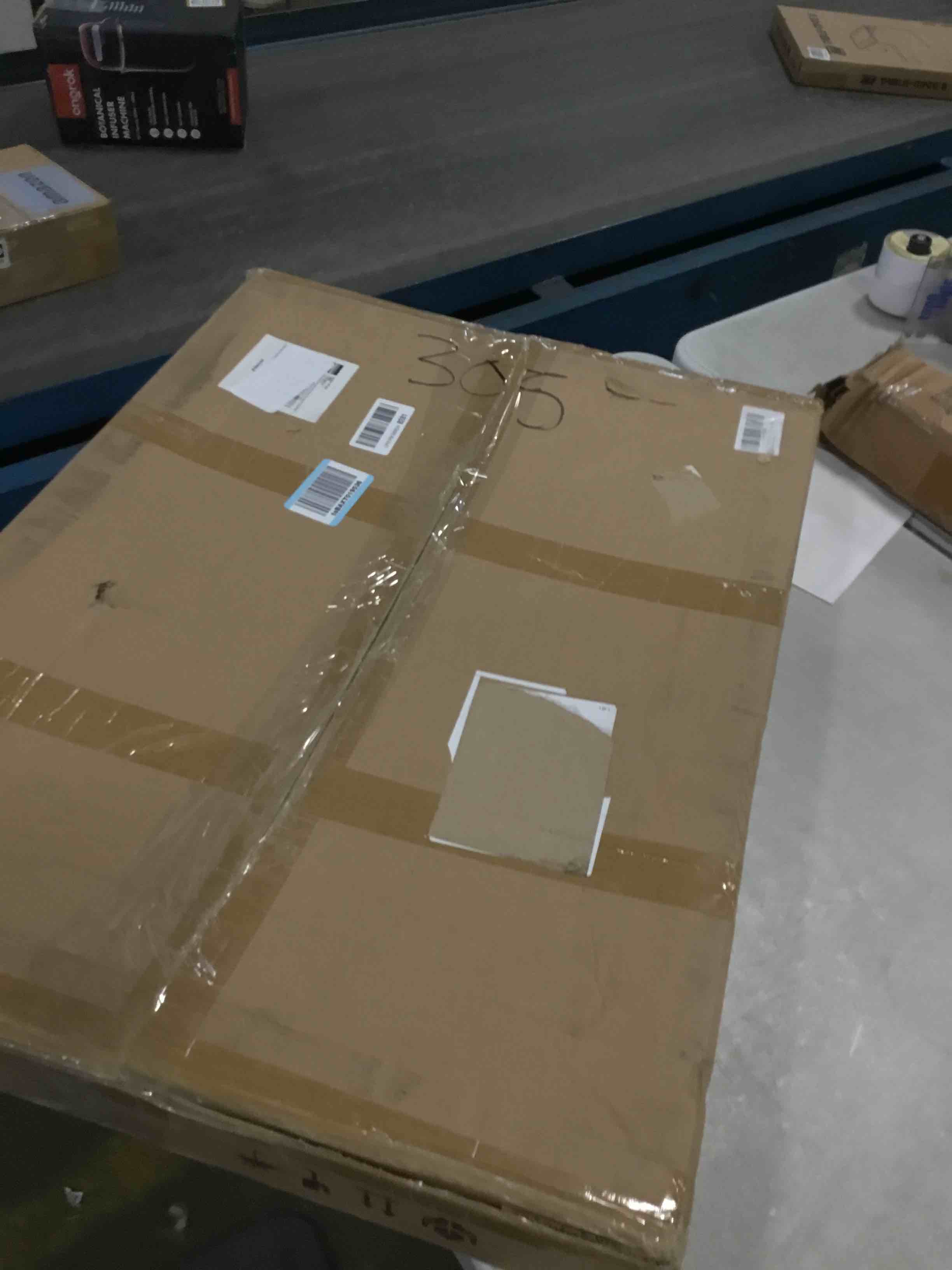 https://s3.amazonaws.com/lotting-images-prod/bidfta/BRN0517996_1731423331311.jpeg