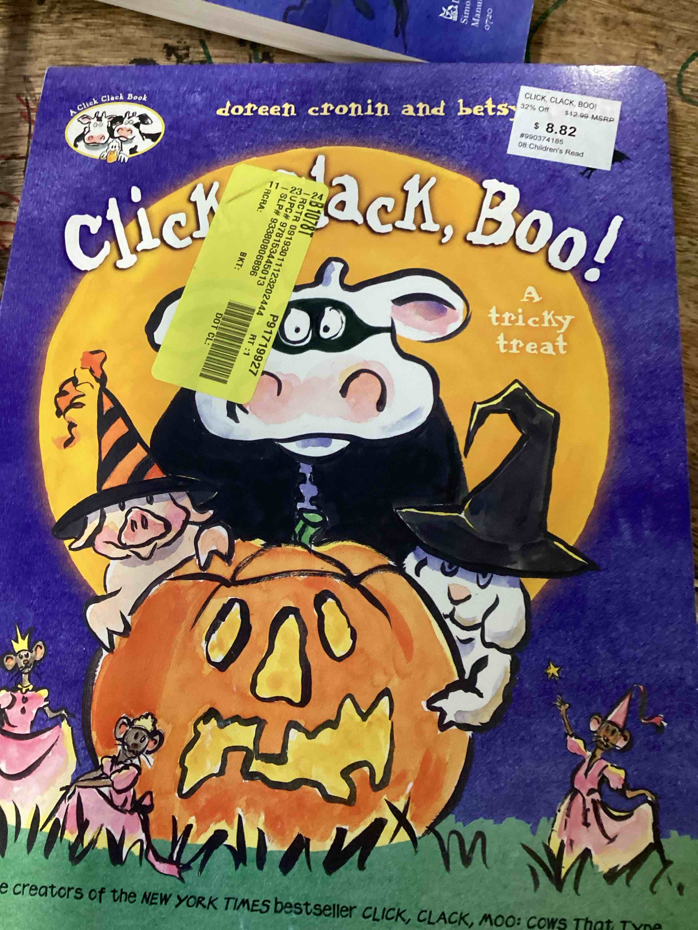 Click, Clack, Boo!/Ready-to-Read Level 2: A Tricky Treat (A Click Clack Book)