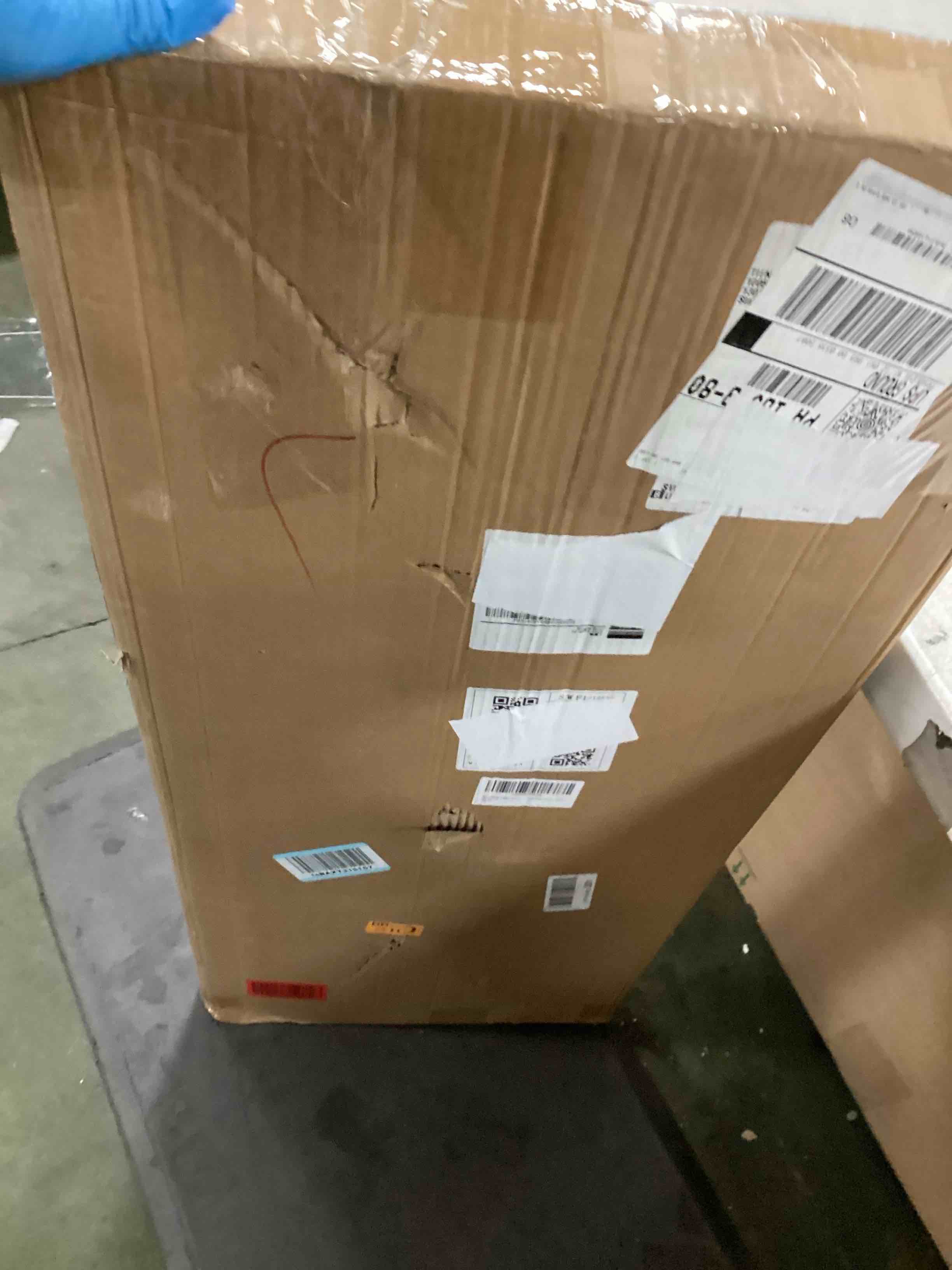 https://s3.amazonaws.com/lotting-images-prod/bidfta/BRN0523818_1732119928477.jpeg