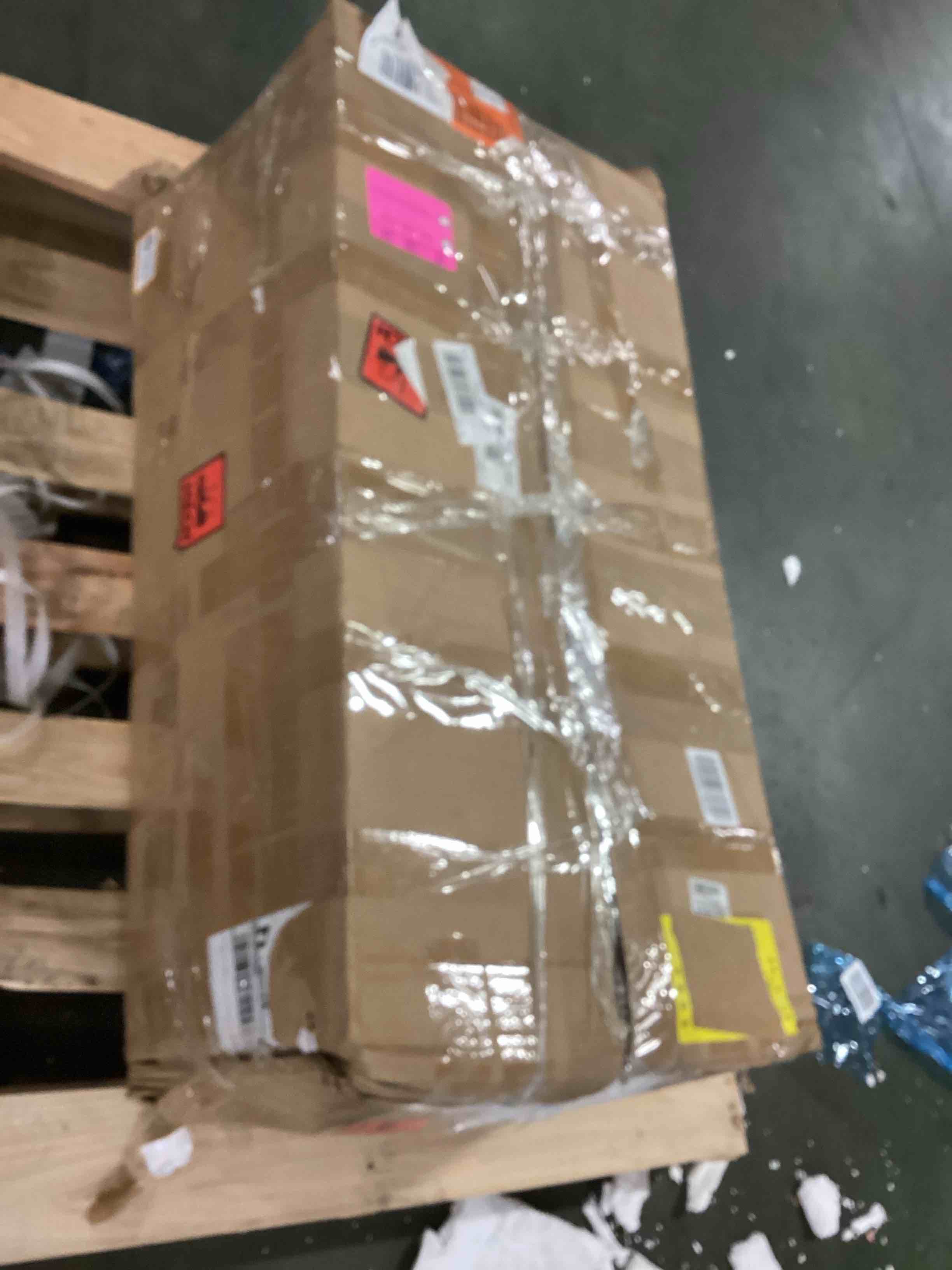 https://s3.amazonaws.com/lotting-images-prod/bidfta/BRN0528283_1733795250442.jpeg