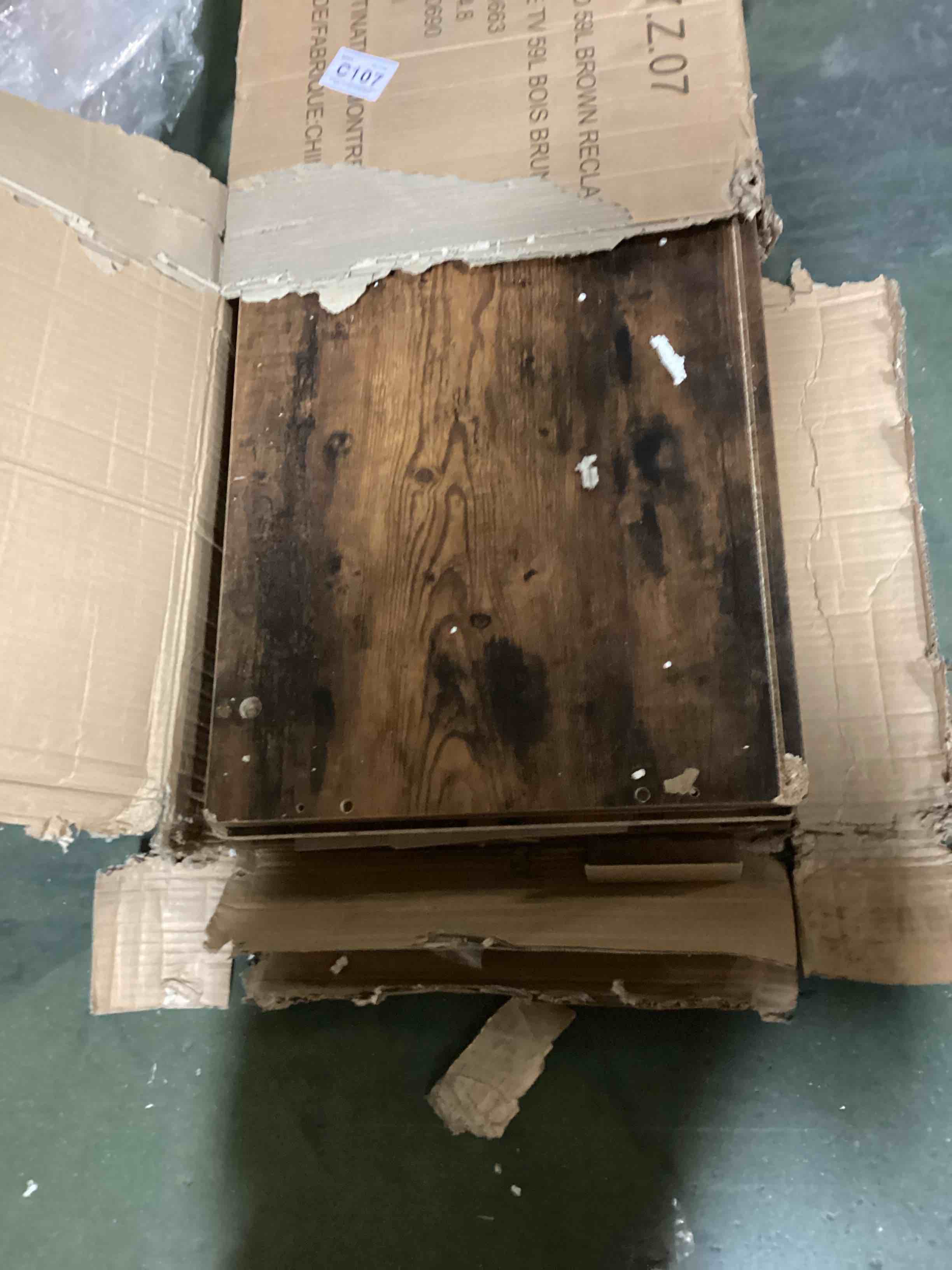 https://s3.amazonaws.com/lotting-images-prod/bidfta/BRN0528352_1733450136315.jpeg