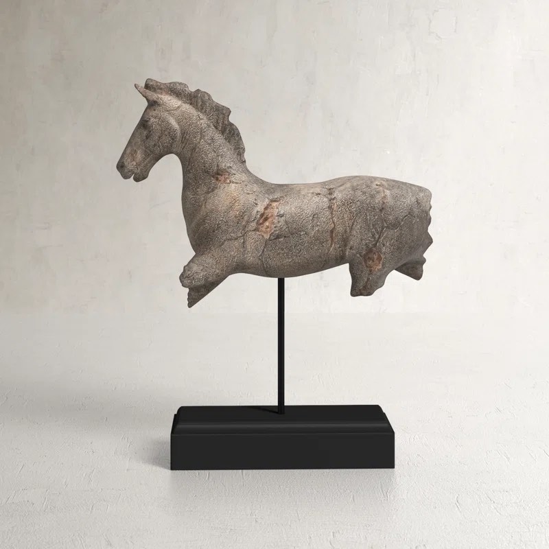 Lionel Horse Animals Figurine / Sculpture