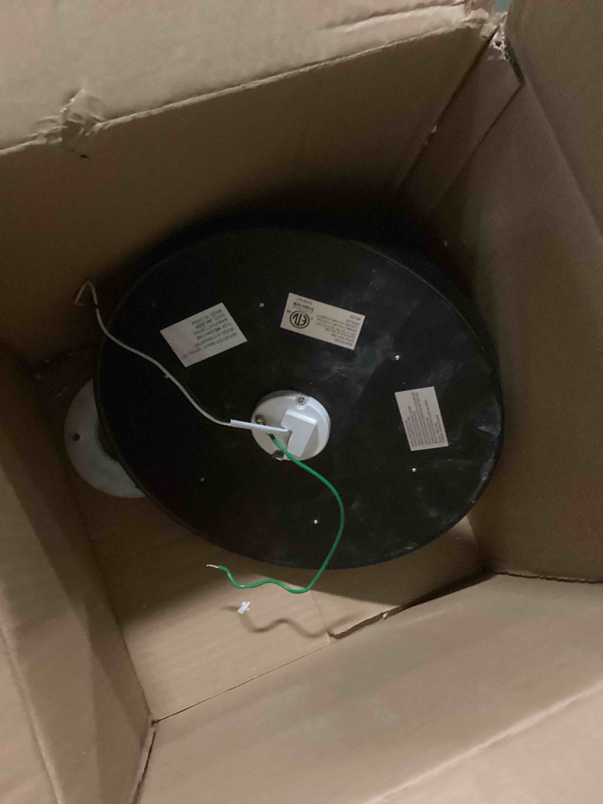 https://s3.amazonaws.com/lotting-images-prod/bidfta/BRN0529357_1732665225057.jpeg