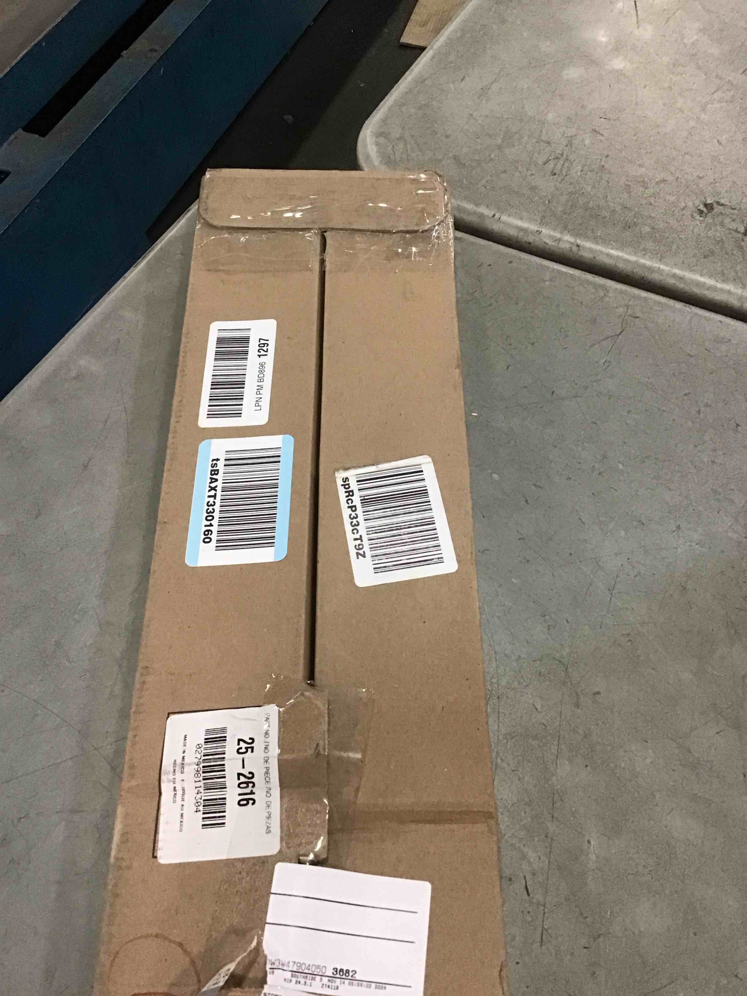 https://s3.amazonaws.com/lotting-images-prod/bidfta/BRN0529539_1732563042410.jpeg