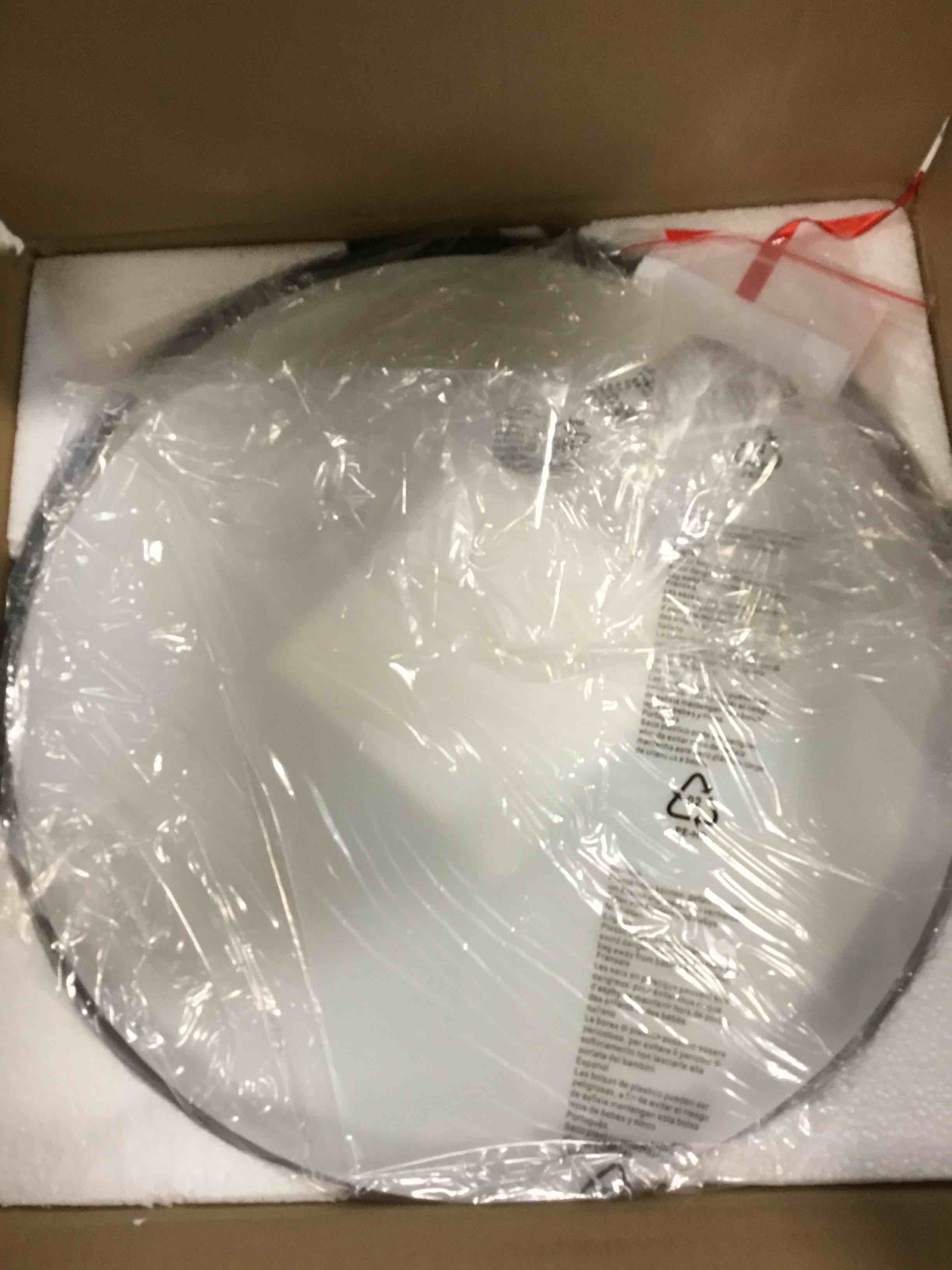 https://s3.amazonaws.com/lotting-images-prod/bidfta/BRN0537239_1731126454184.jpeg