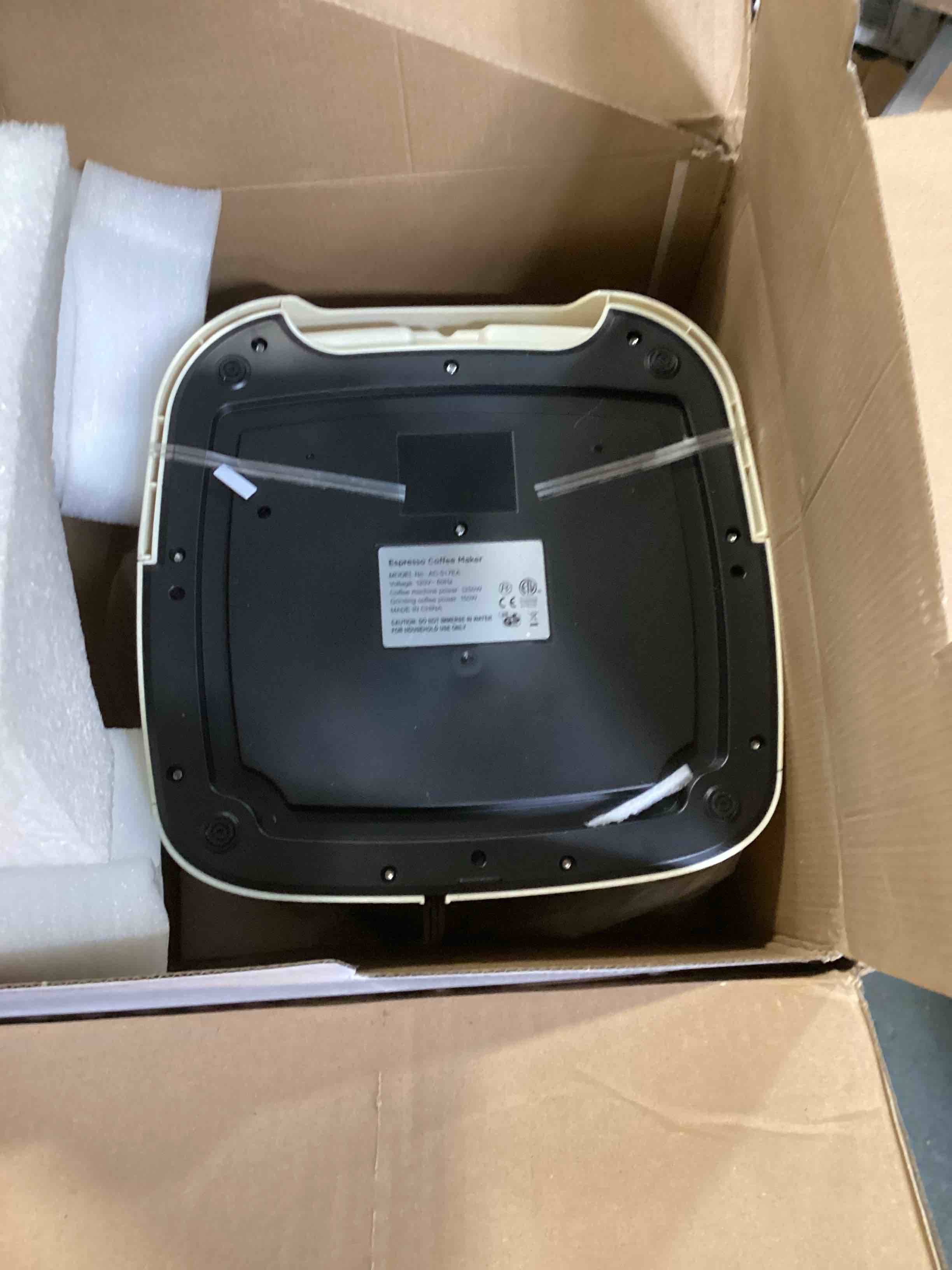 https://s3.amazonaws.com/lotting-images-prod/bidfta/BRN0547631_1738003038918.jpeg
