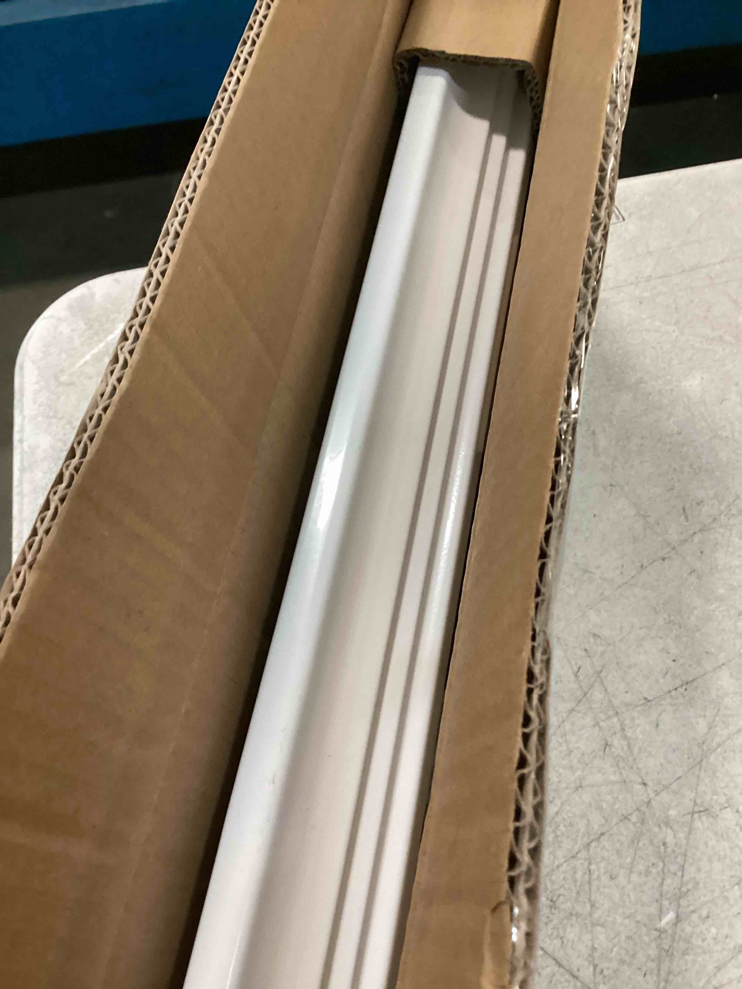 https://s3.amazonaws.com/lotting-images-prod/bidfta/BRN0549873_1732106522636.jpeg