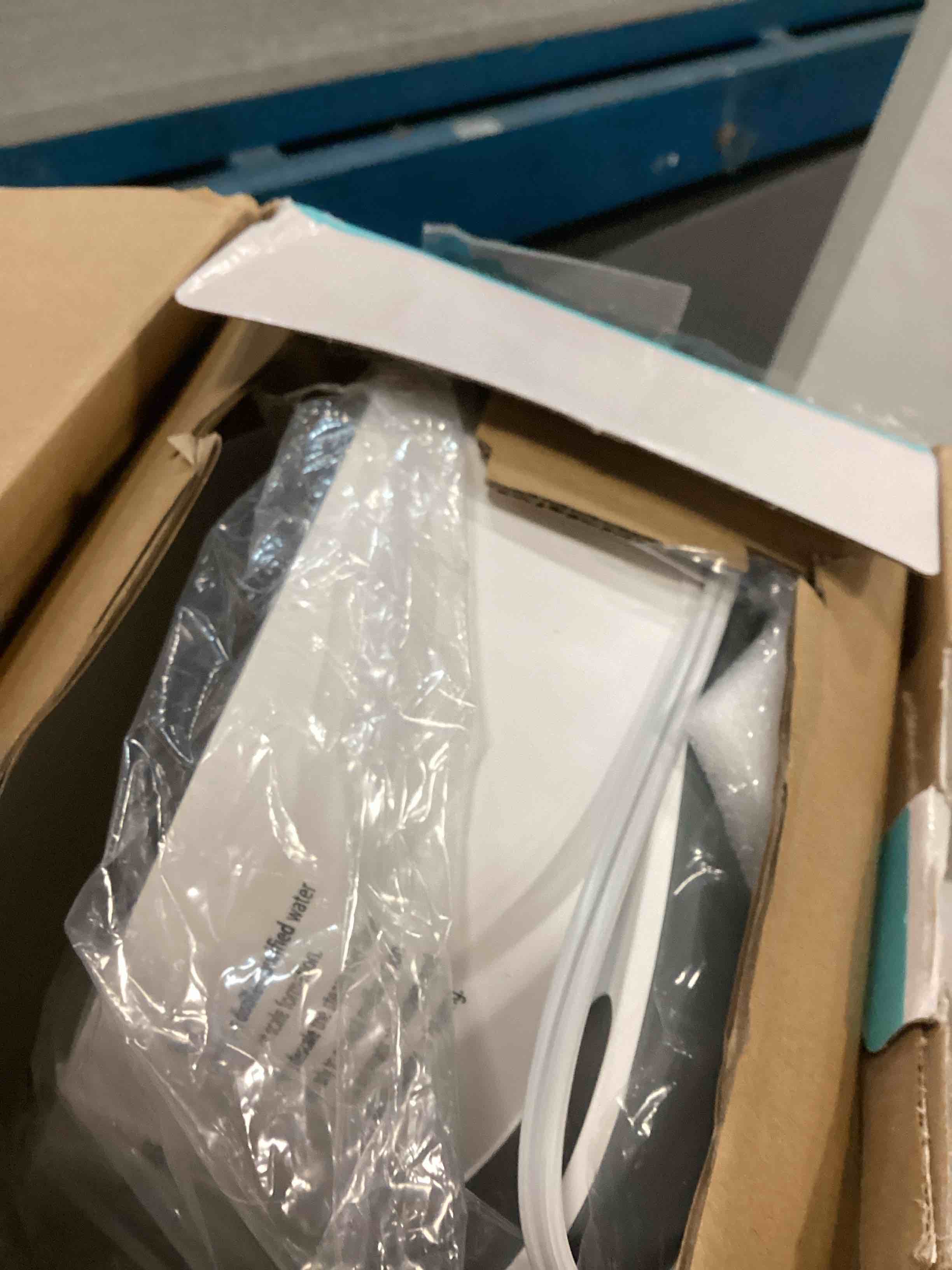 https://s3.amazonaws.com/lotting-images-prod/bidfta/BRN0553145_1731969233772.jpeg