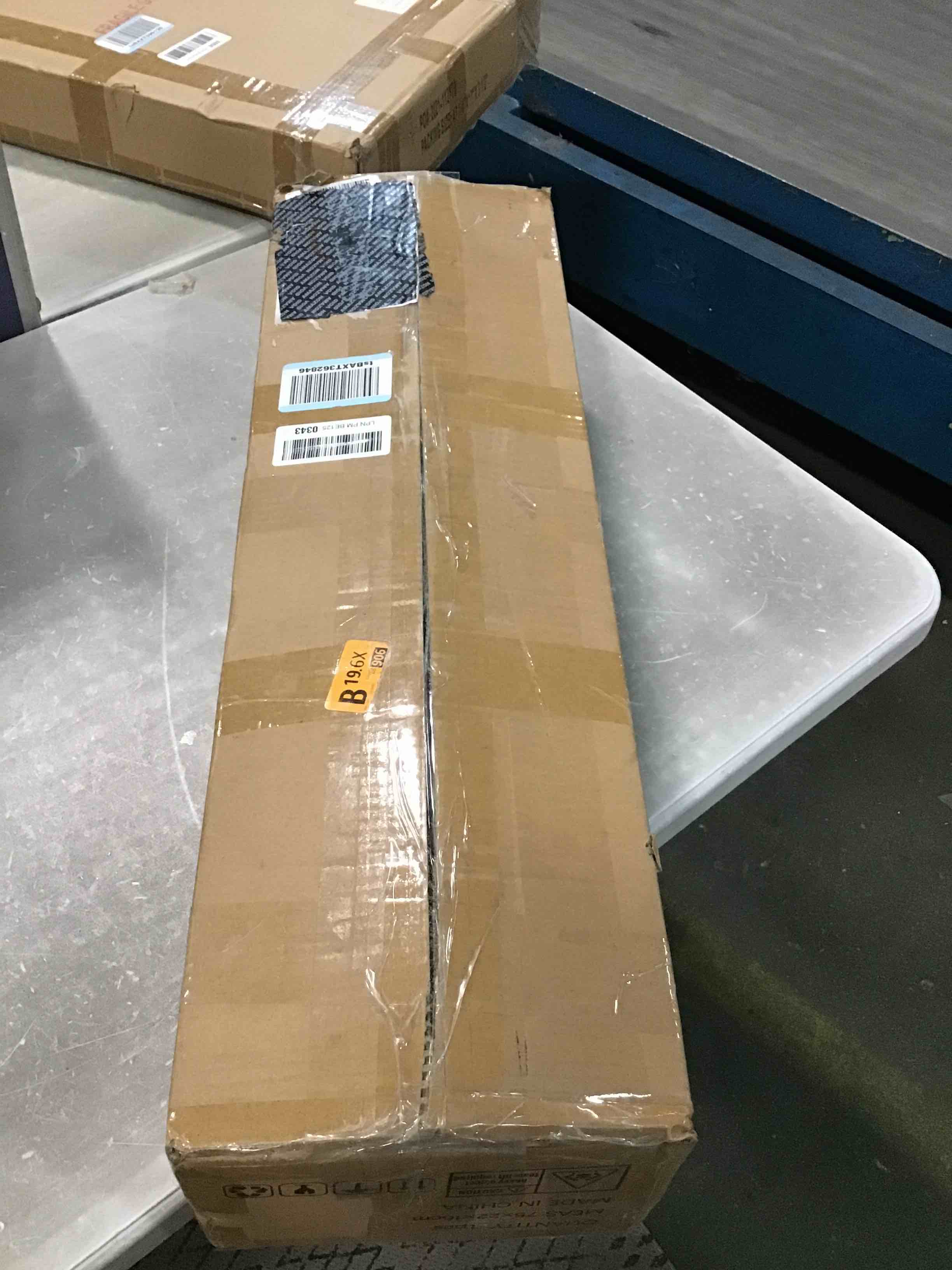 https://s3.amazonaws.com/lotting-images-prod/bidfta/BRN0556522_1731128180331.jpeg