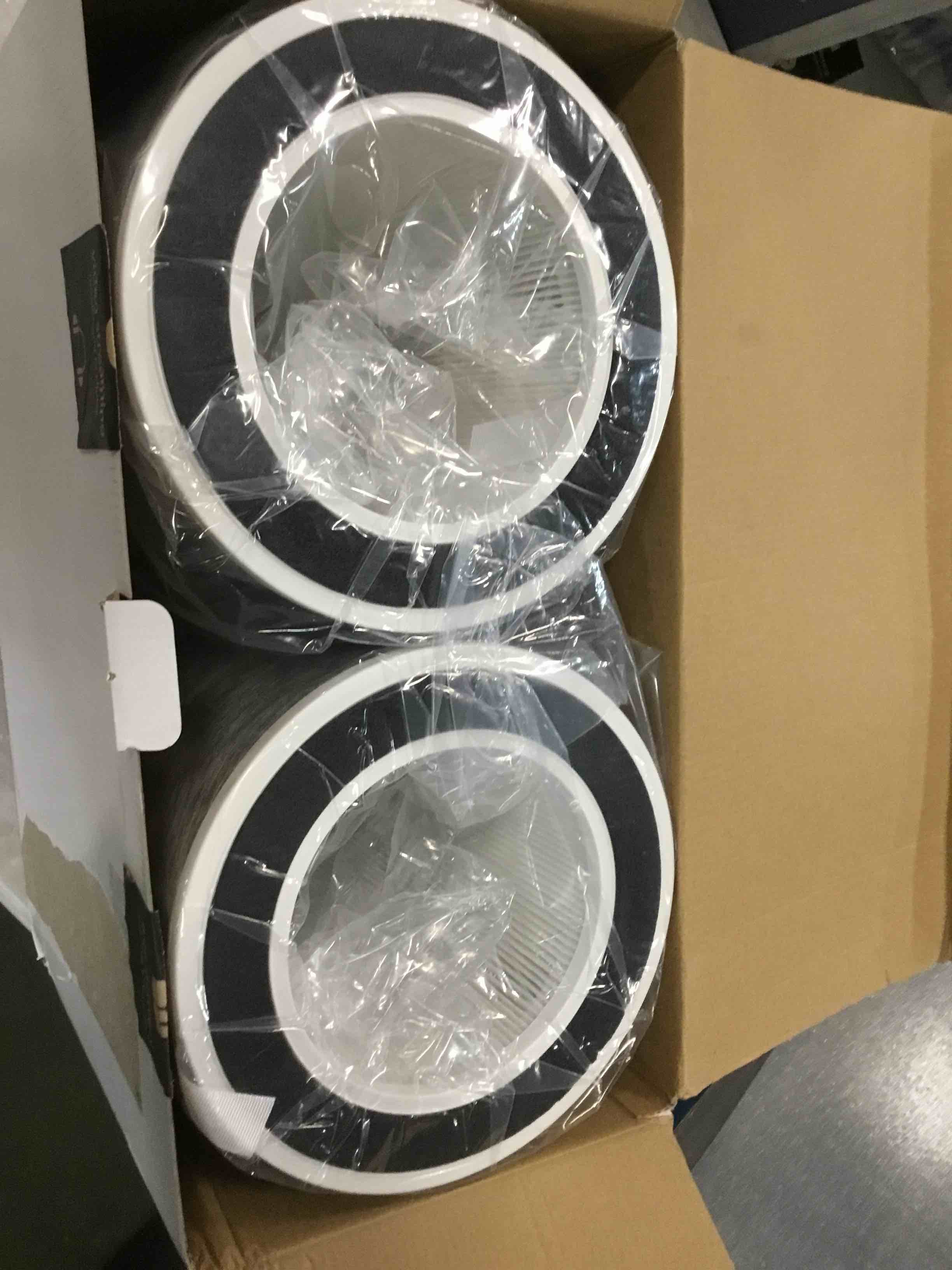 https://s3.amazonaws.com/lotting-images-prod/bidfta/BRN0557263_1730429501871.jpeg