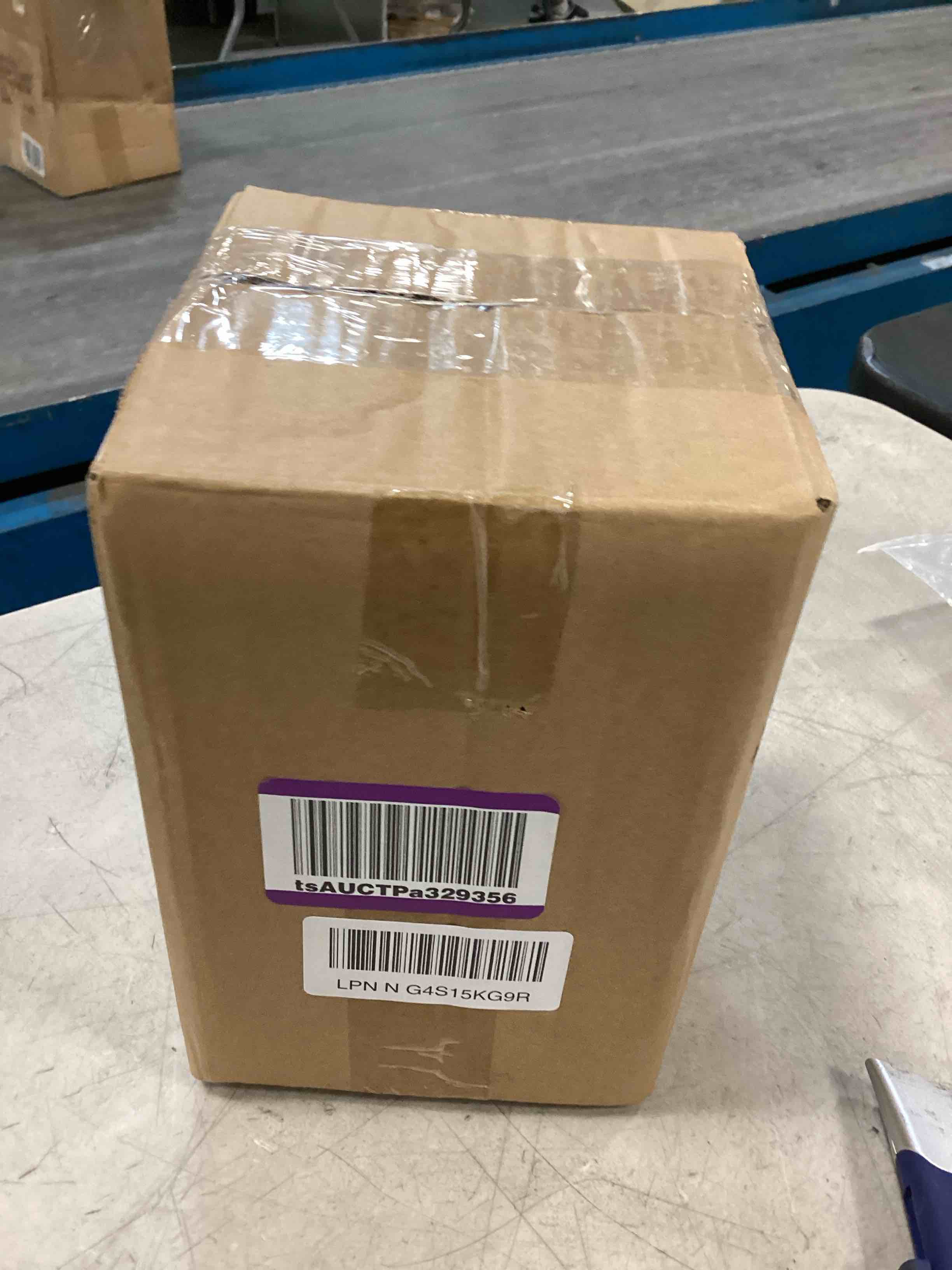 https://s3.amazonaws.com/lotting-images-prod/bidfta/BRN0560241_1730853822118.jpeg