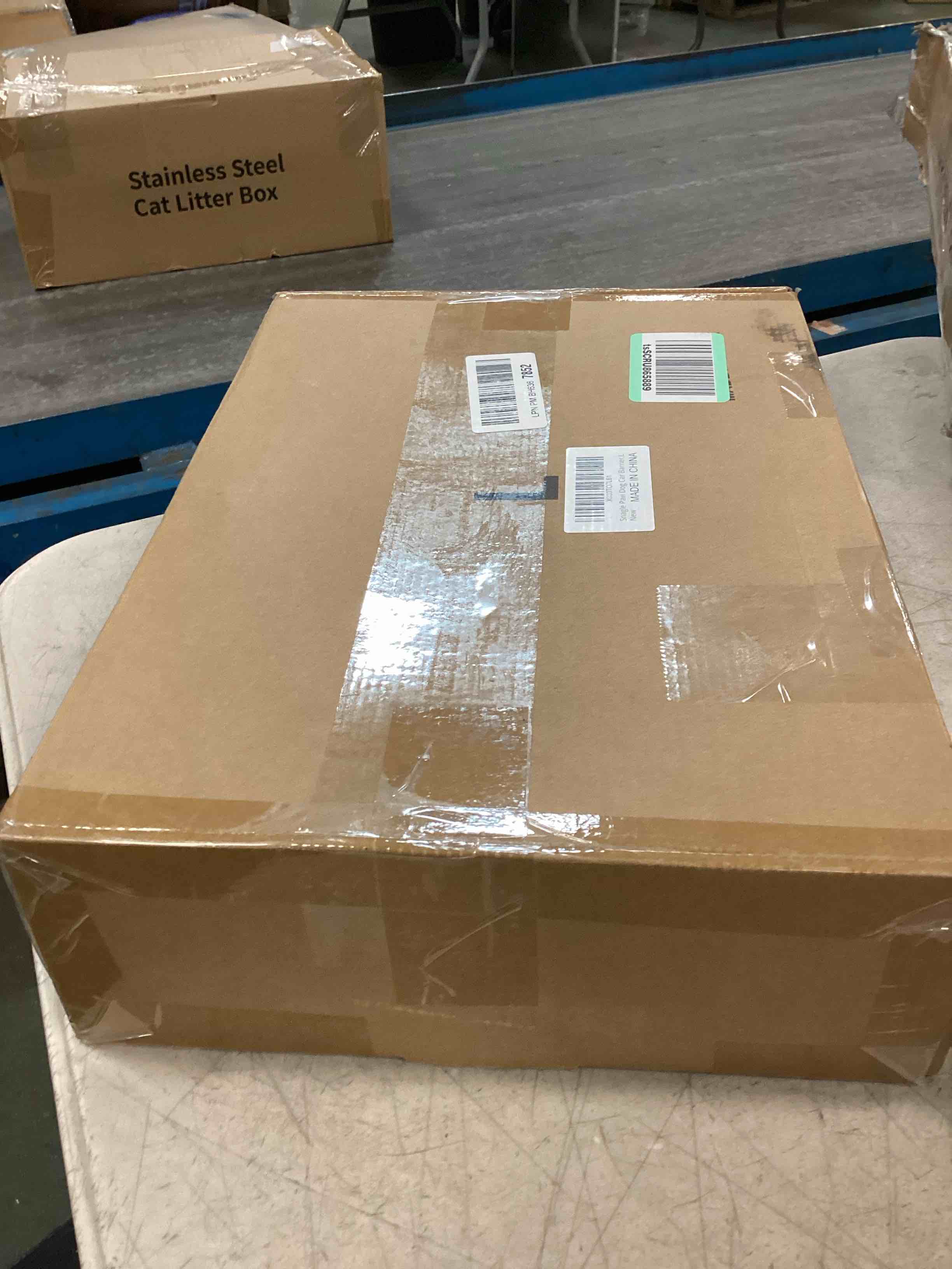 https://s3.amazonaws.com/lotting-images-prod/bidfta/BRN0560823_1730509091801.jpeg