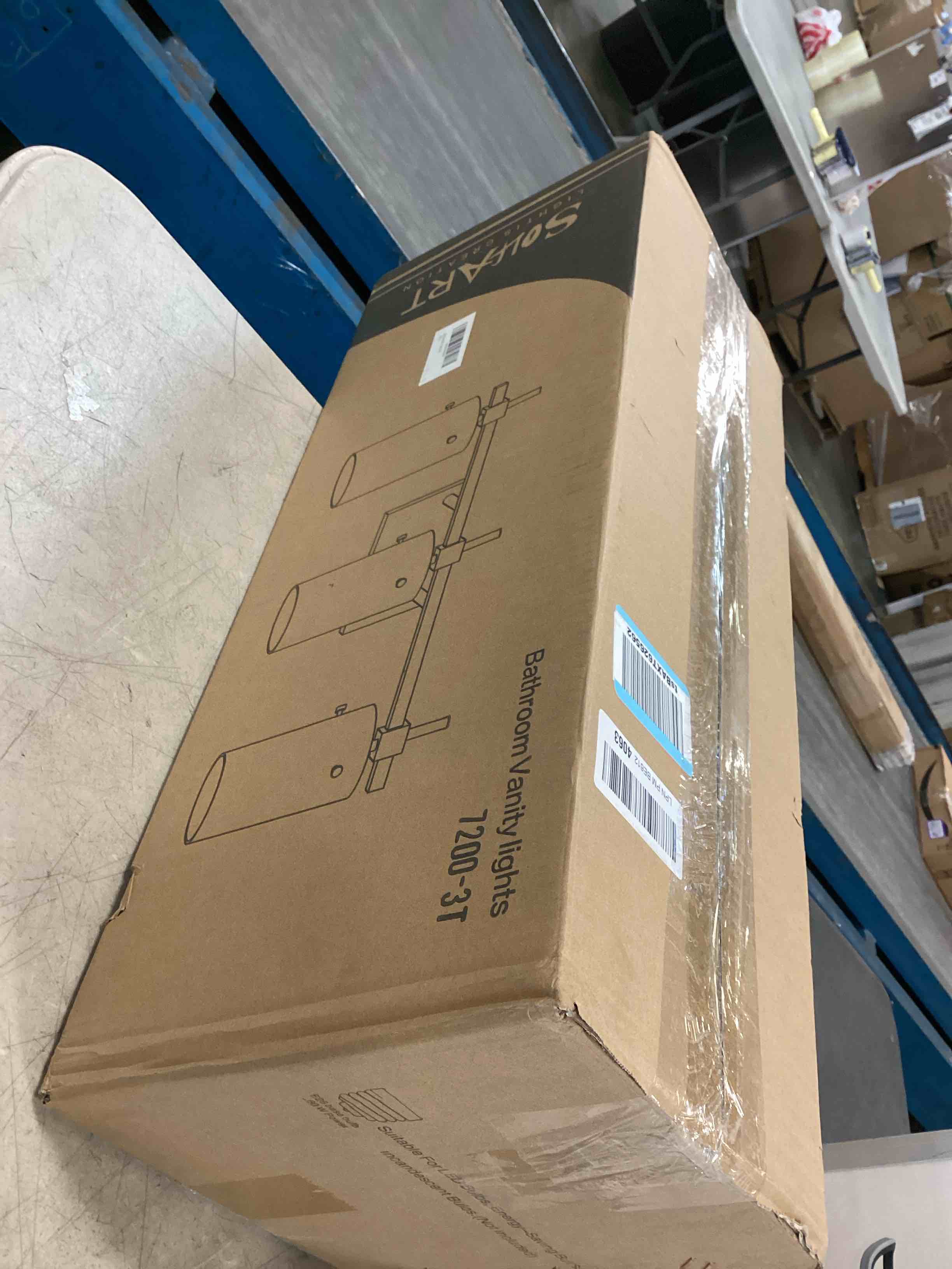 https://s3.amazonaws.com/lotting-images-prod/bidfta/BRN0560941_1730495266422.jpeg