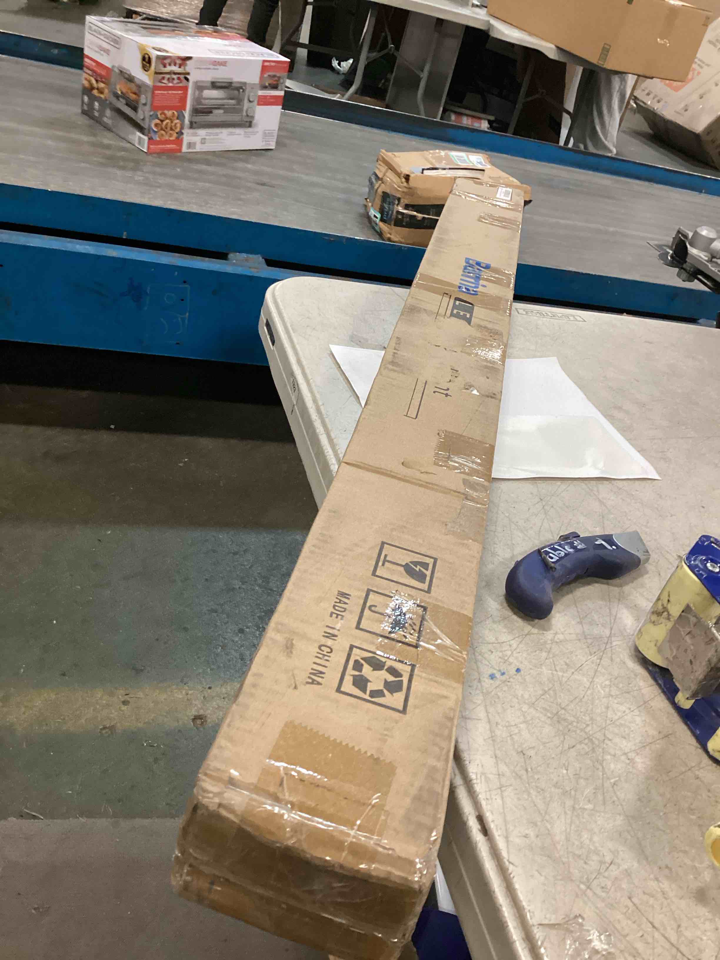 https://s3.amazonaws.com/lotting-images-prod/bidfta/BRN0561085_1730421962081.jpeg