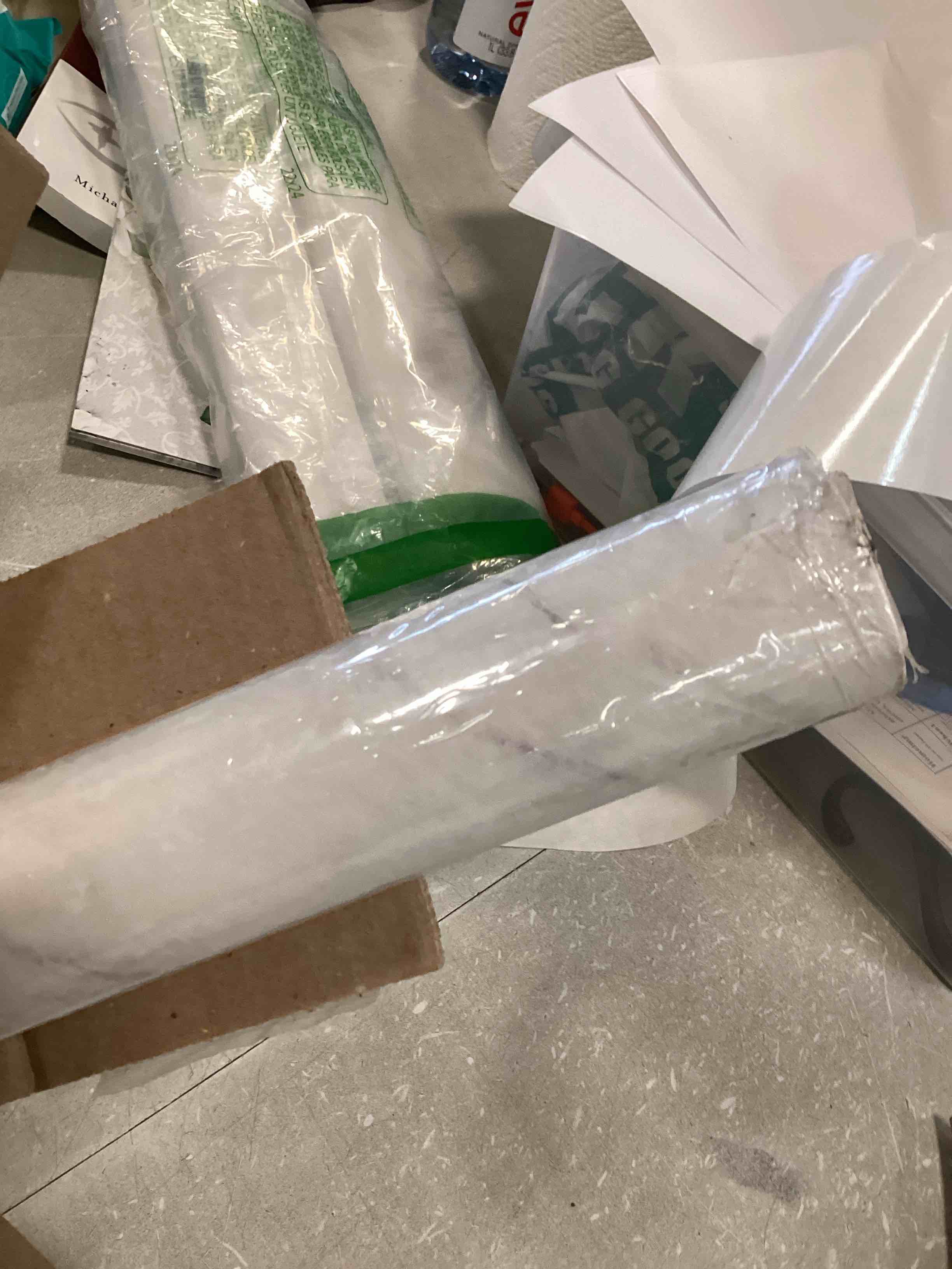 Very Berry Sticker Marble Countertop Contact Paper (39" x 118", White