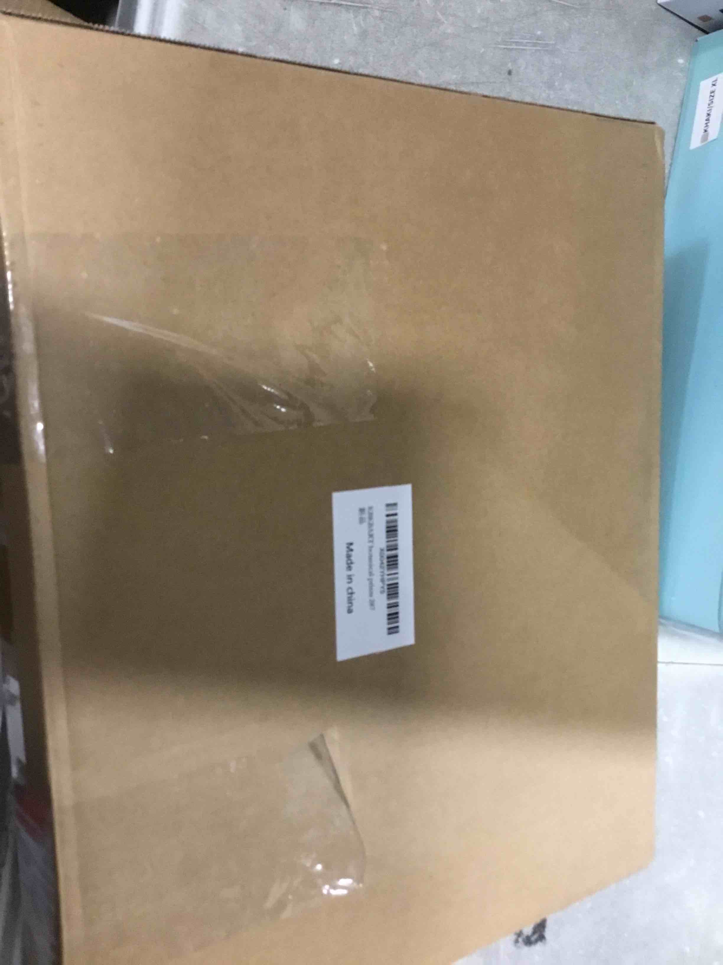 https://s3.amazonaws.com/lotting-images-prod/bidfta/BRN0567629_1730747922752.jpeg