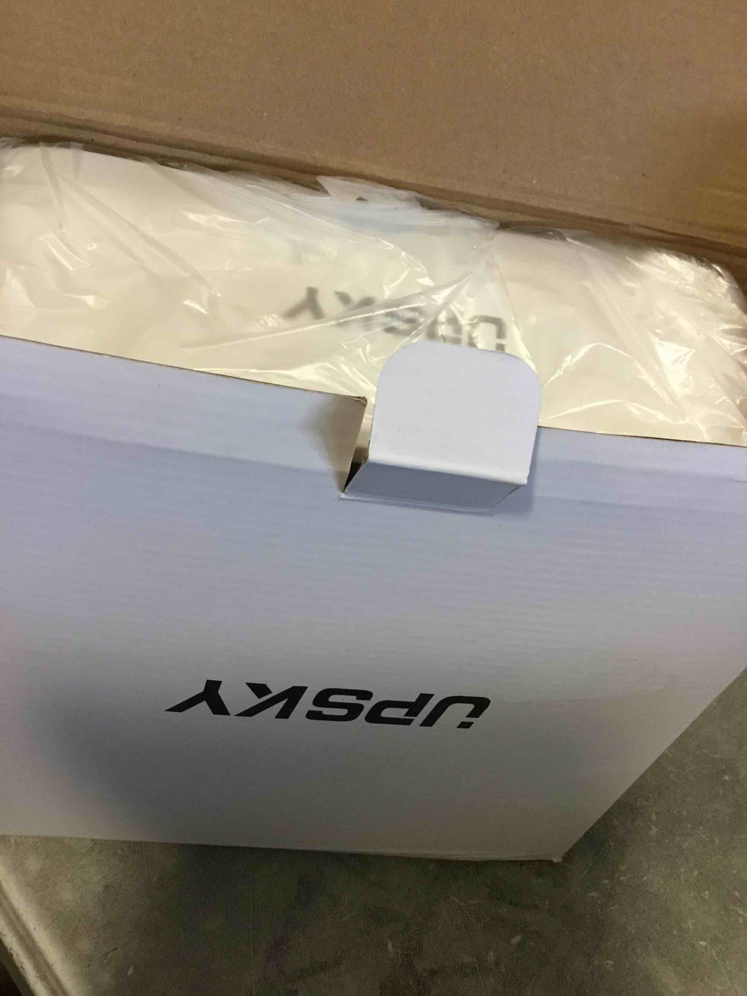 https://s3.amazonaws.com/lotting-images-prod/bidfta/BRN0567687_1730742196260.jpeg