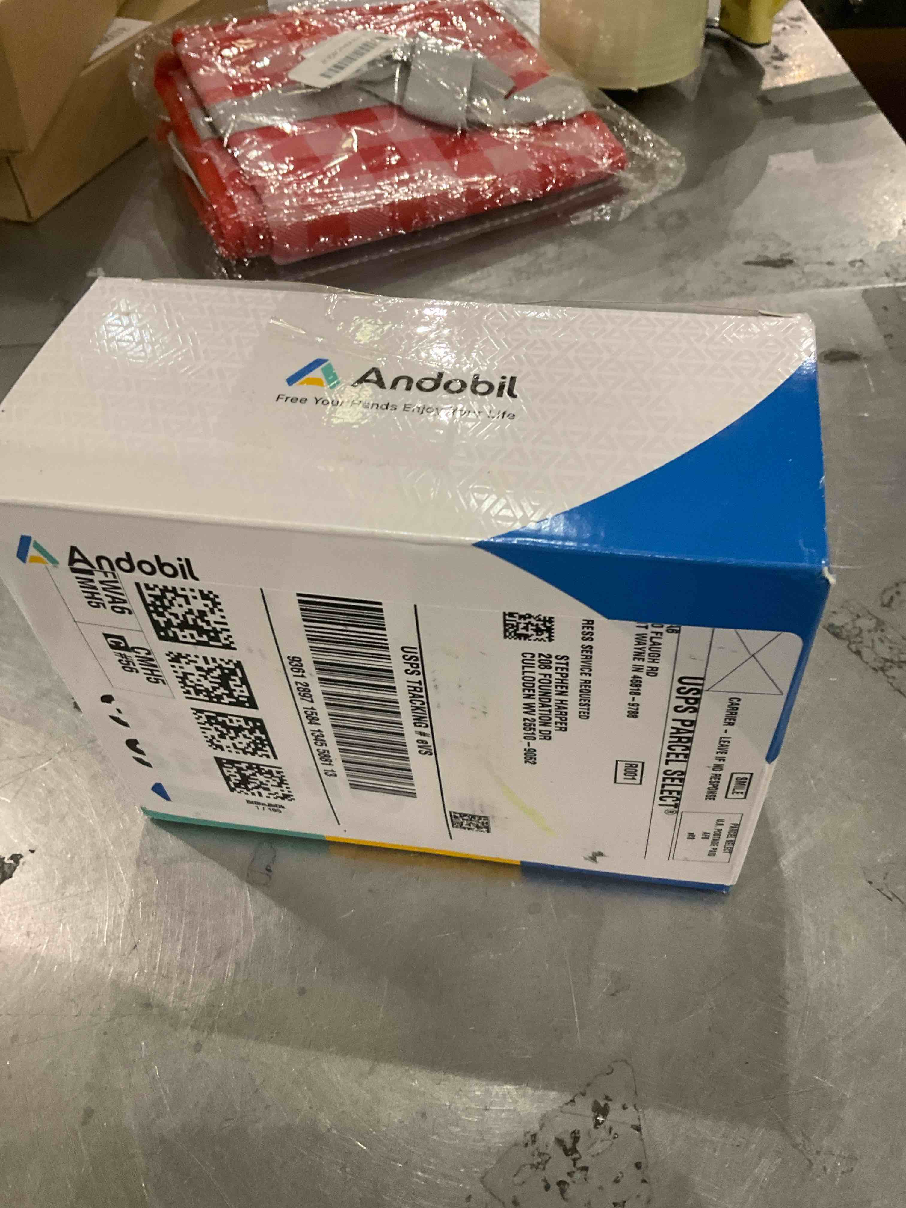 https://s3.amazonaws.com/lotting-images-prod/bidfta/BRN0569457_1736952048860.jpeg