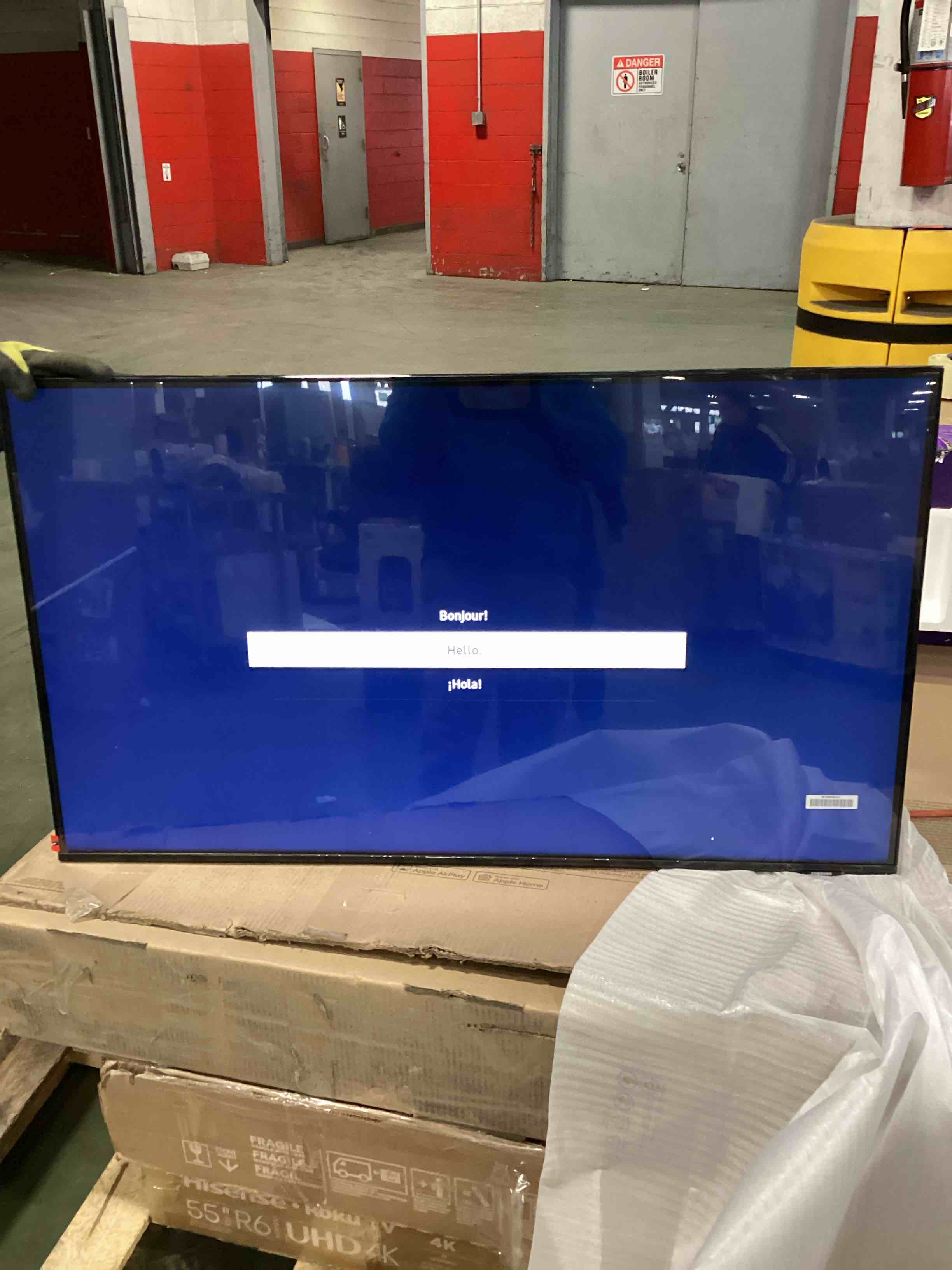 https://s3.amazonaws.com/lotting-images-prod/bidfta/BRN0570152_1737480467245.jpeg